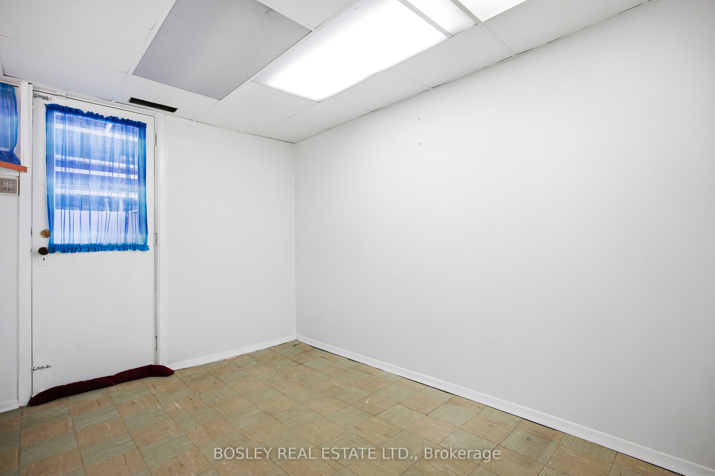 133 Sylvan Avenue Property Photo 31