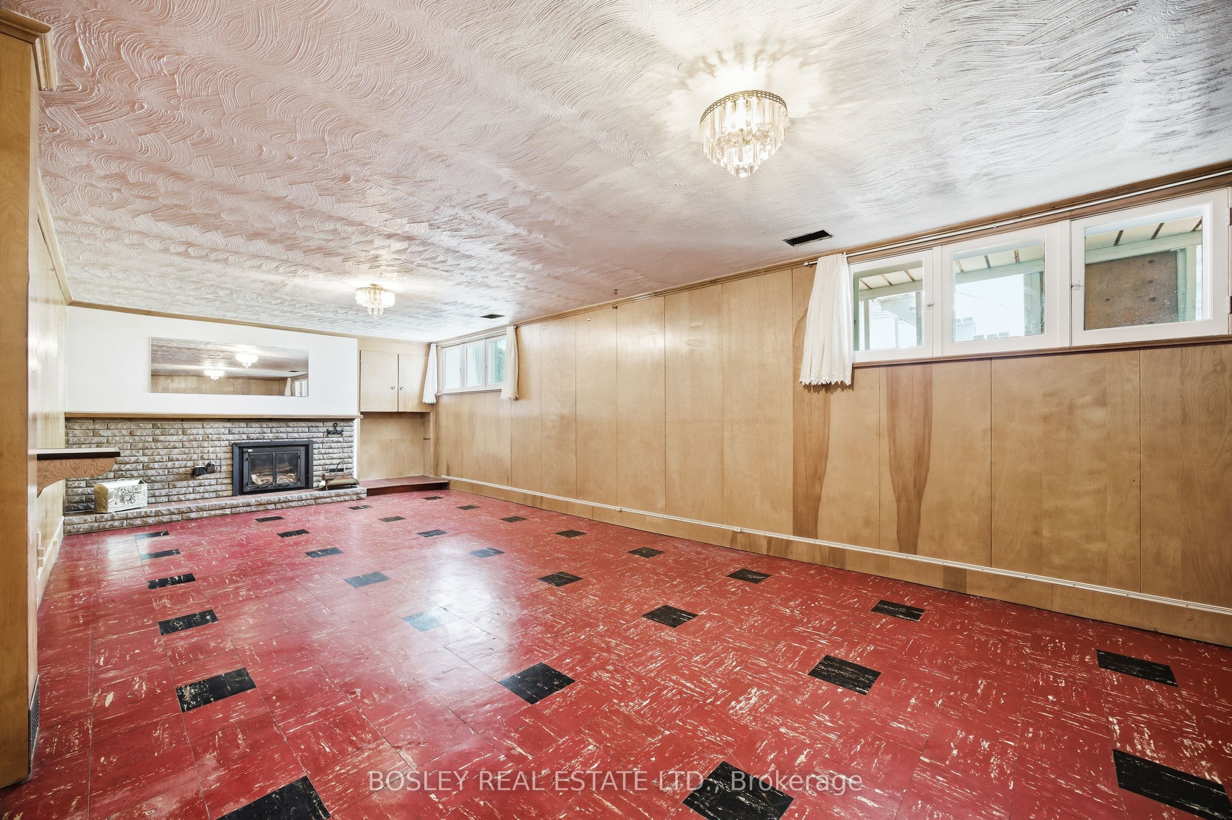133 Sylvan Avenue Property Photo 34