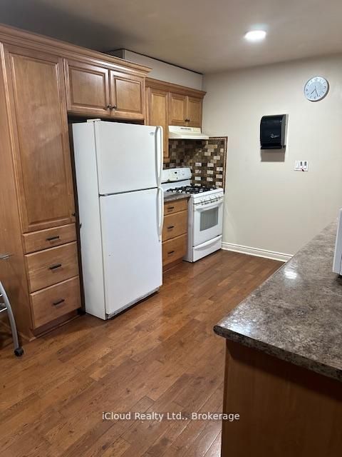 38 Kawartha Avenue Property Photo 13