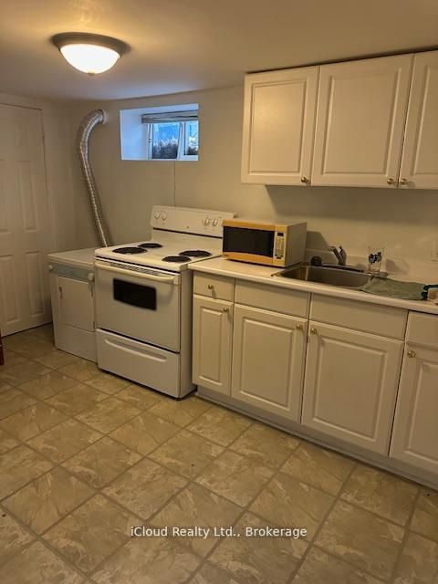 38 Kawartha Avenue Property Photo 17
