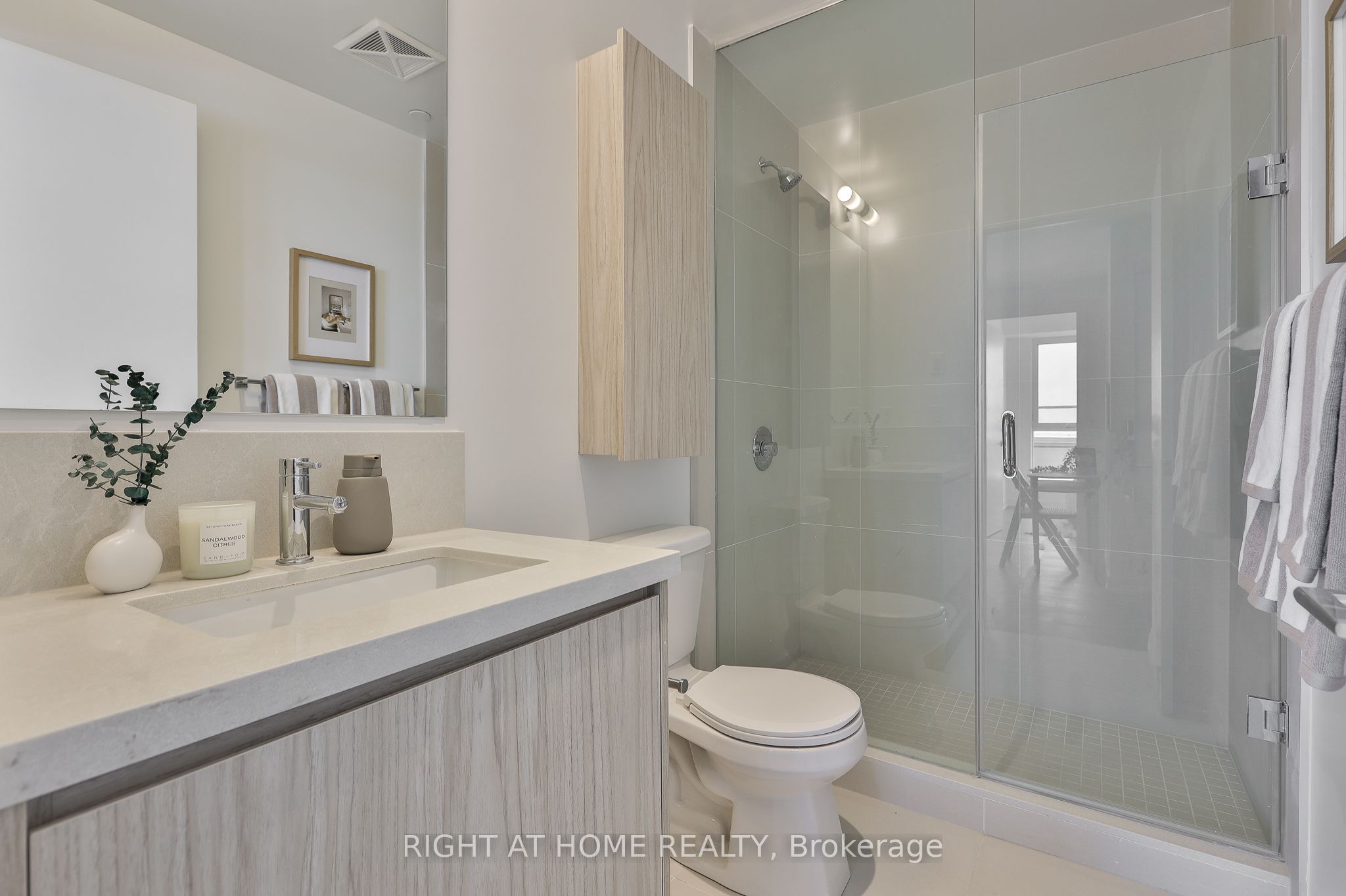 1161 Kingston Road 602 Property Photo 25