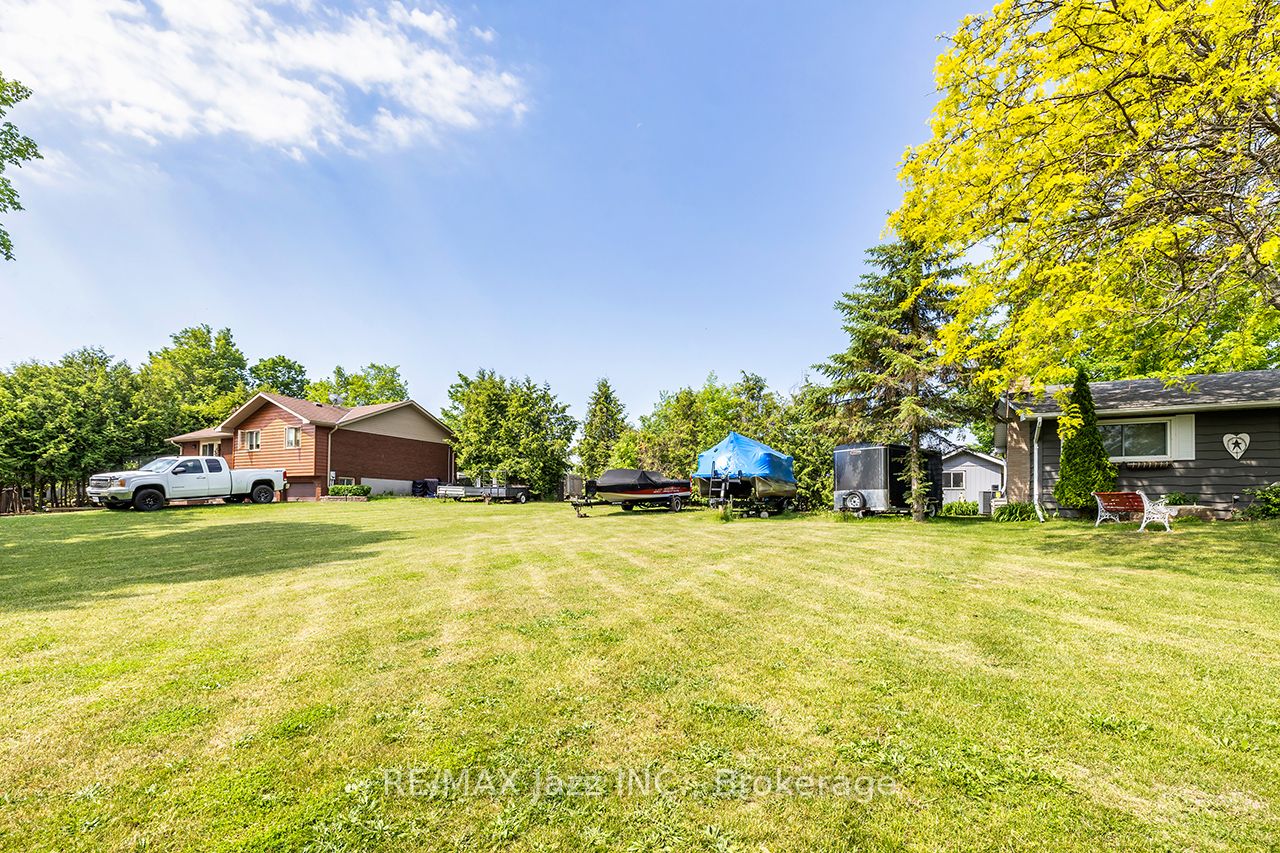 90 Aldred Drive Property Photo 16