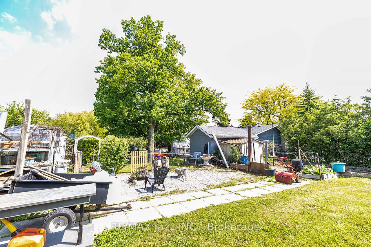 90 Aldred Drive Property Photo 26