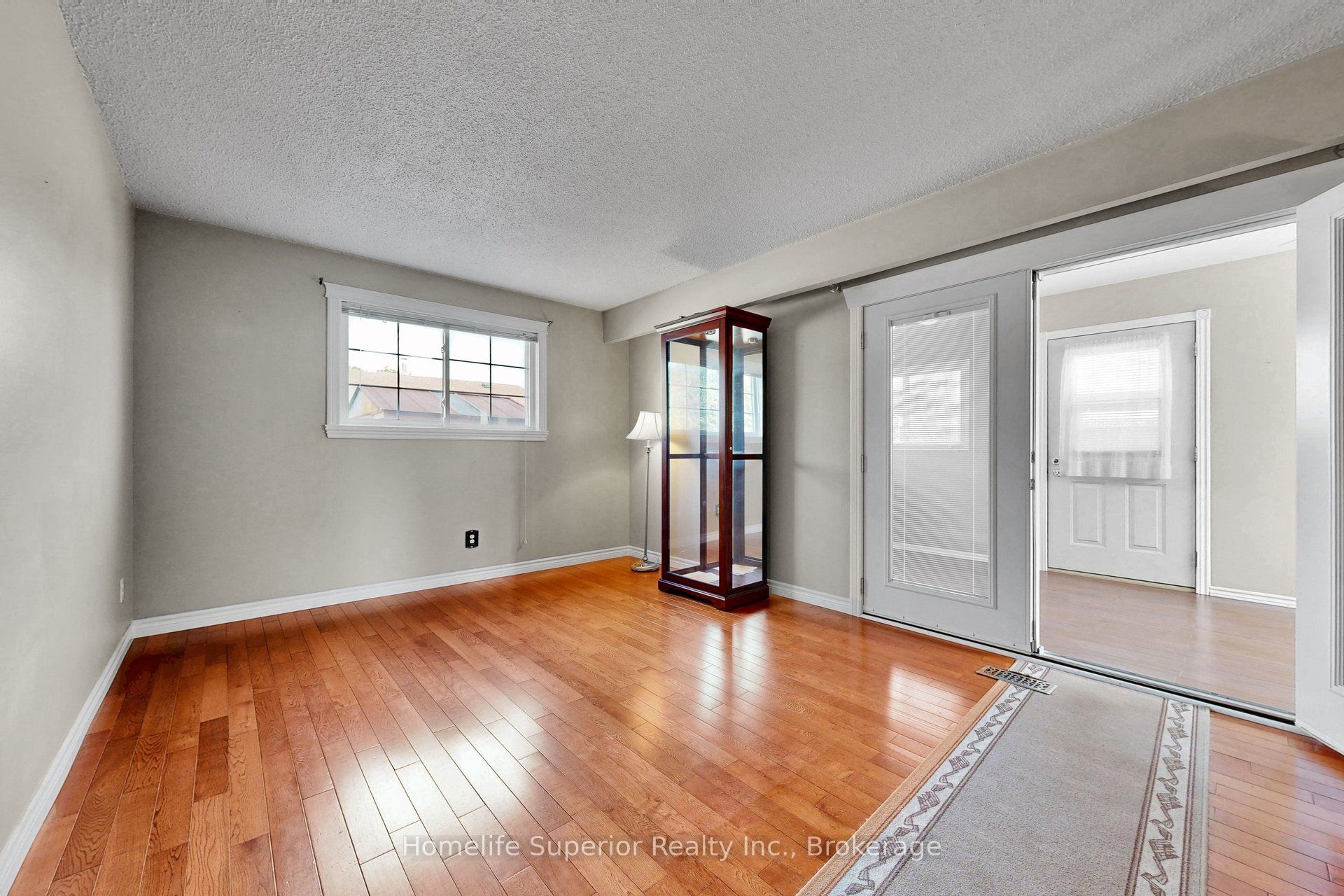 1057 Exeter Street Property Photo 12