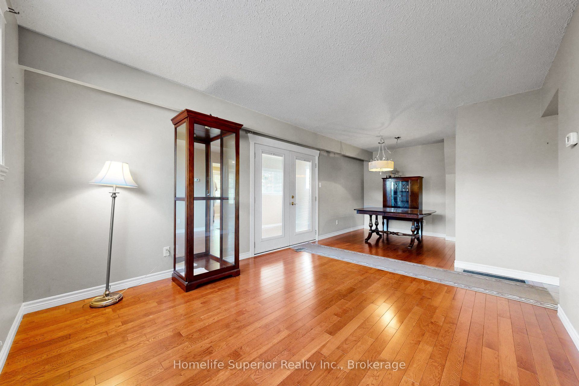 1057 Exeter Street Property Photo 13
