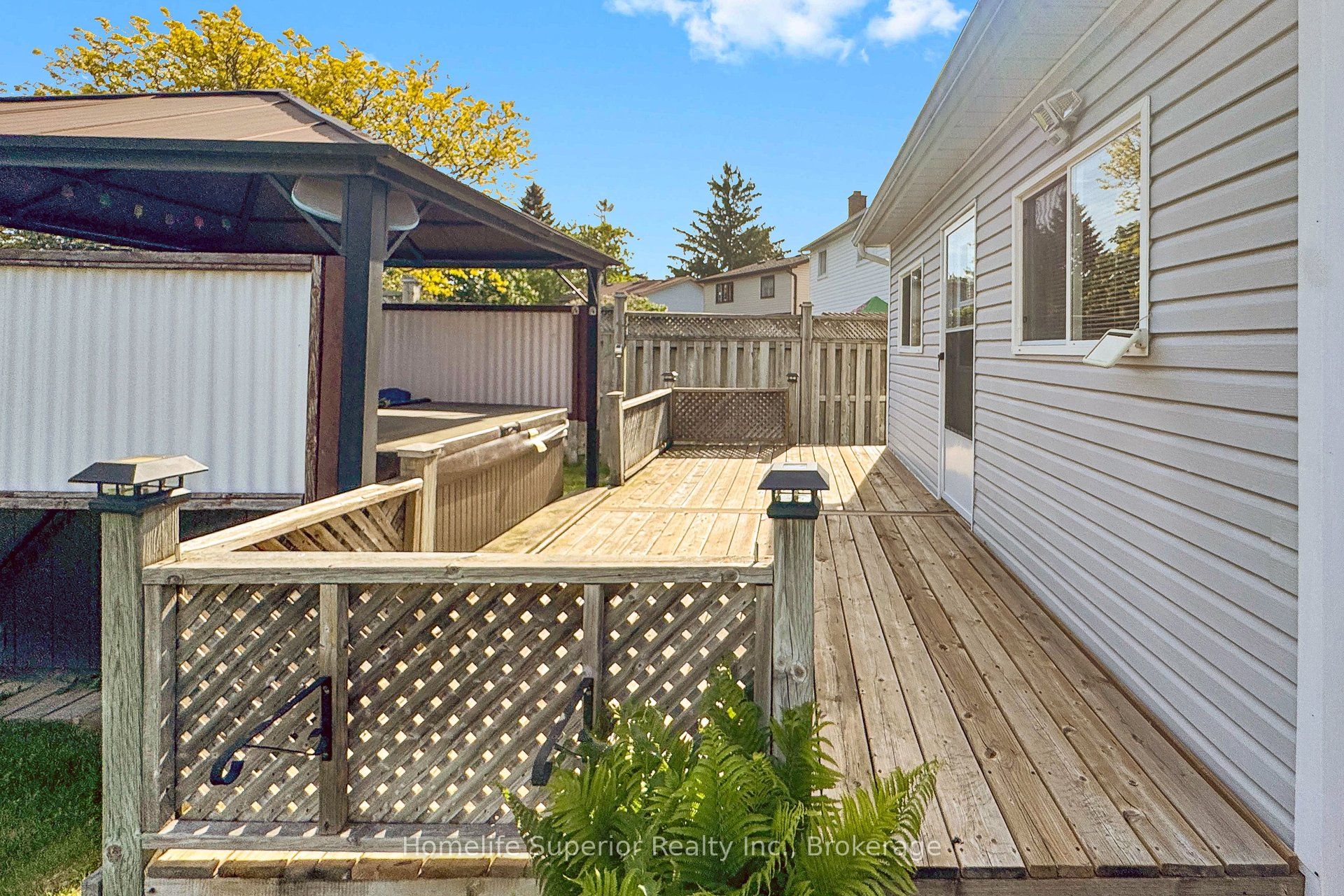 1057 Exeter Street Property Photo 35