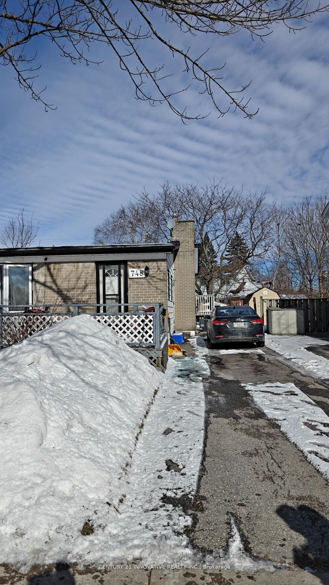 748 Krosno Boulevard Property Photo 6