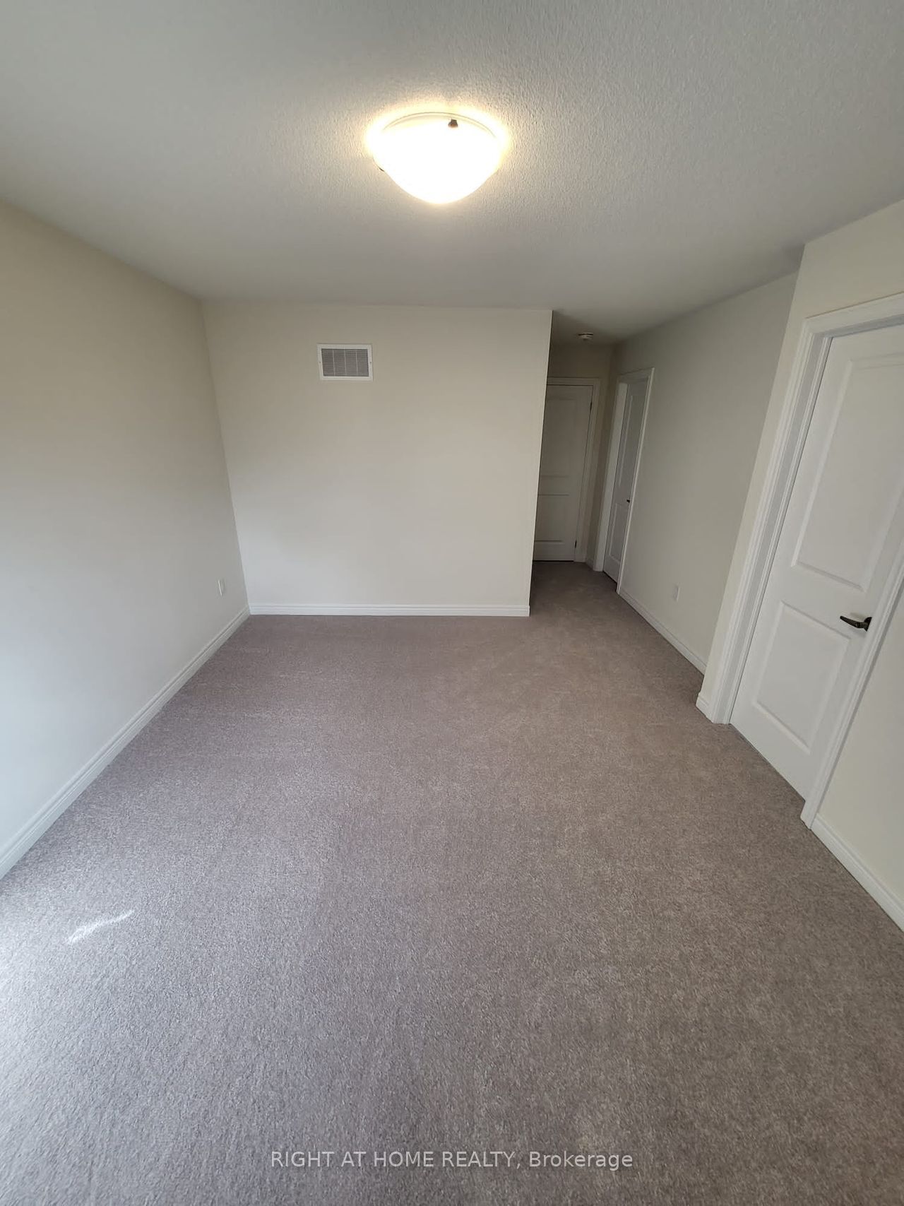 111 Bayardo Drive Property Photo 17