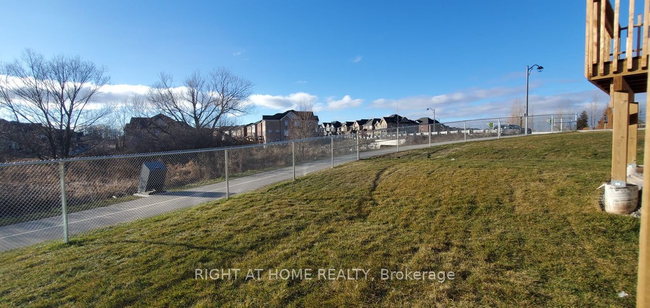 111 Bayardo Drive Property Photo 32
