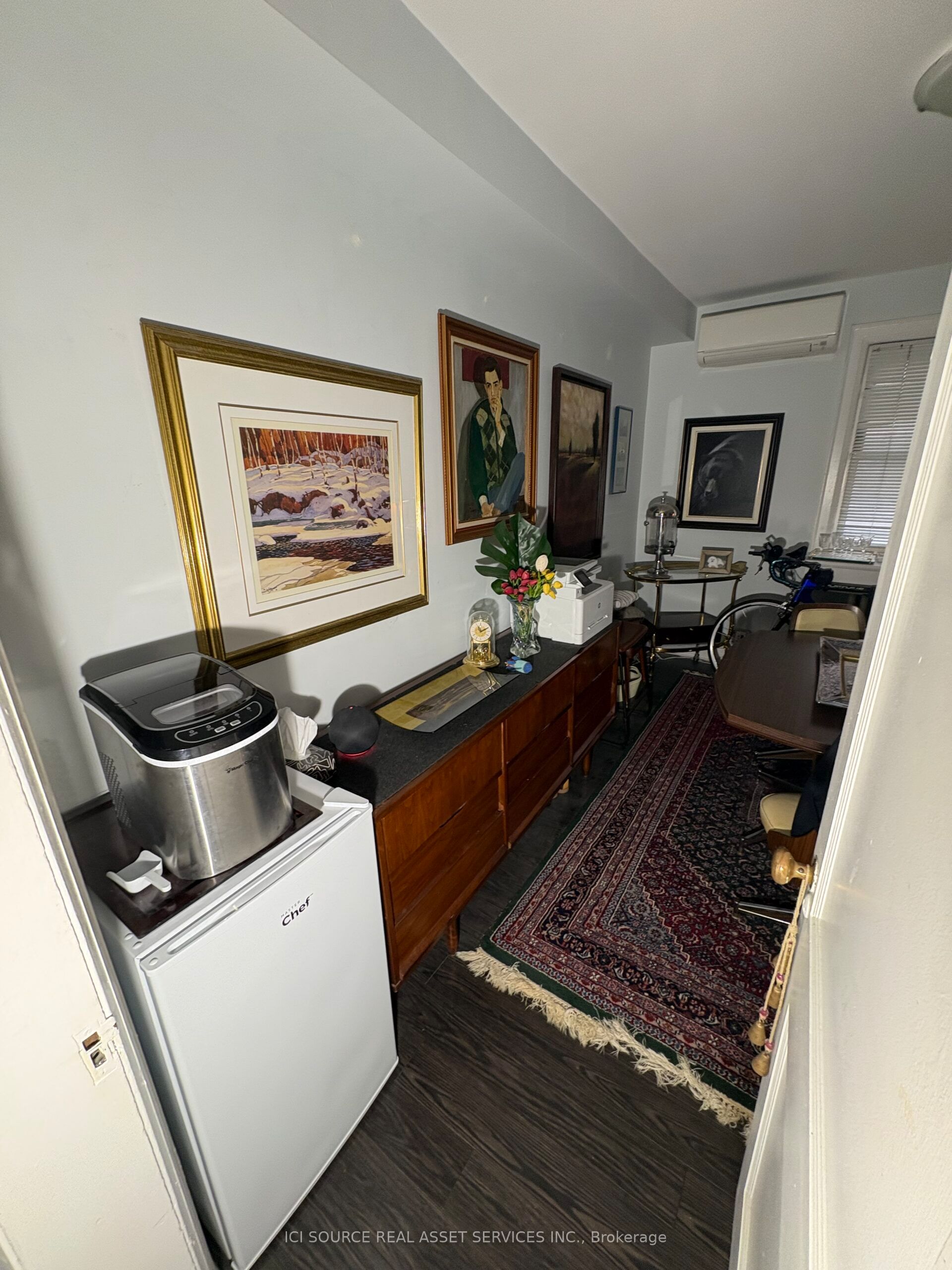 2241 Queen Street E Main Floor Property Photo 13
