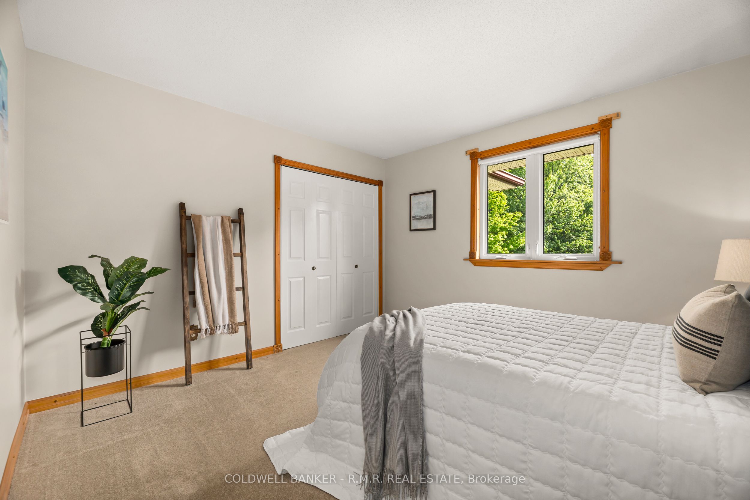 8754 Langstaff Road Property Photo 18