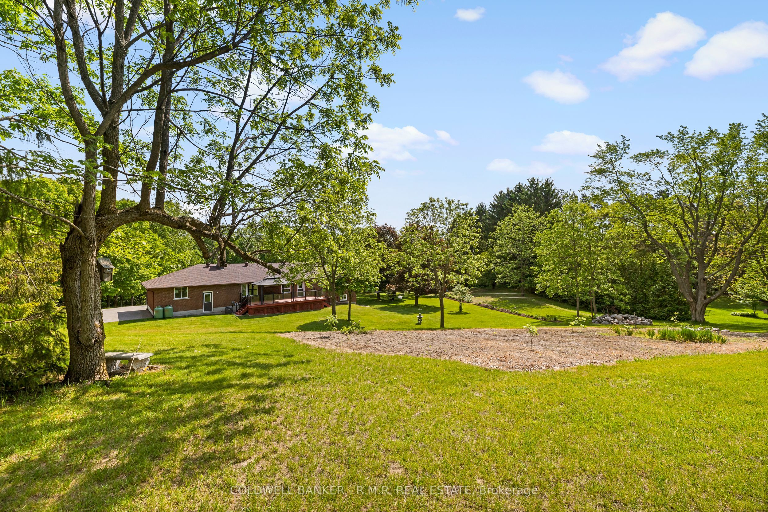 8754 Langstaff Road Property Photo 32