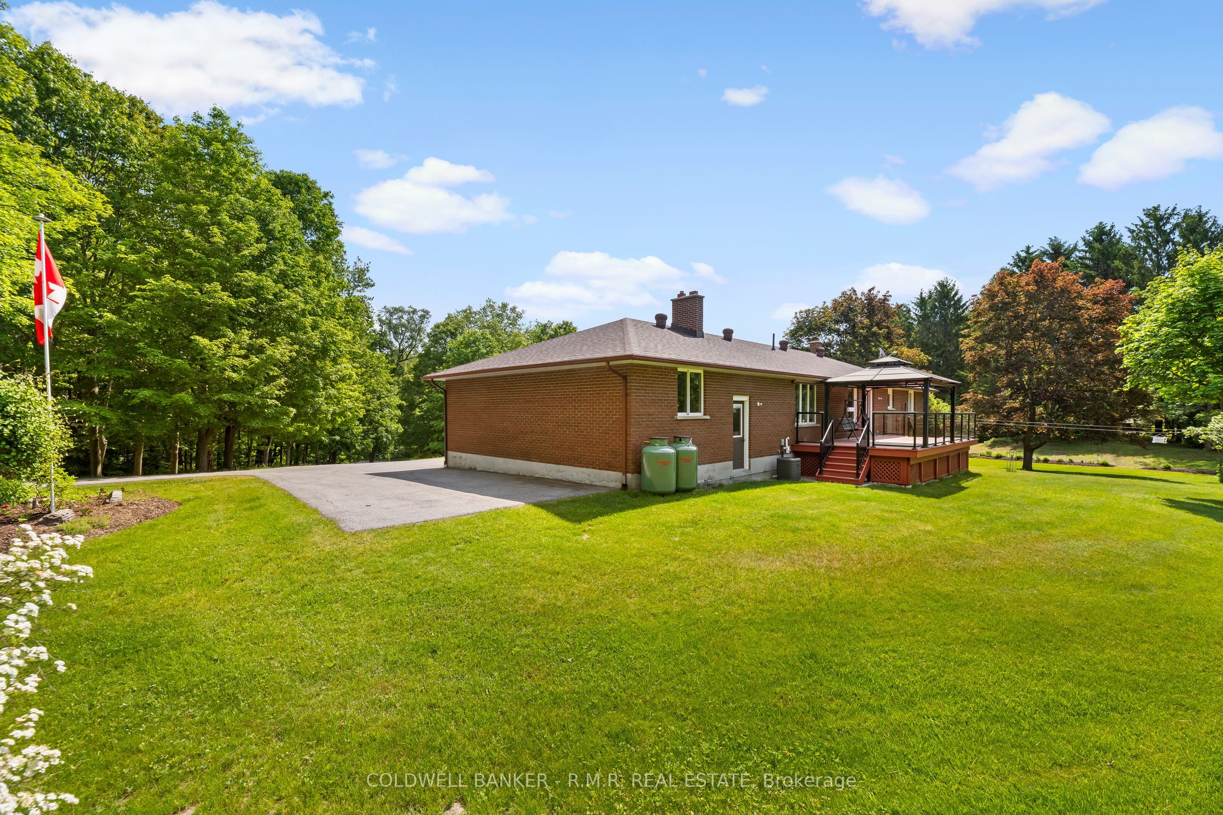8754 Langstaff Road Property Photo 41