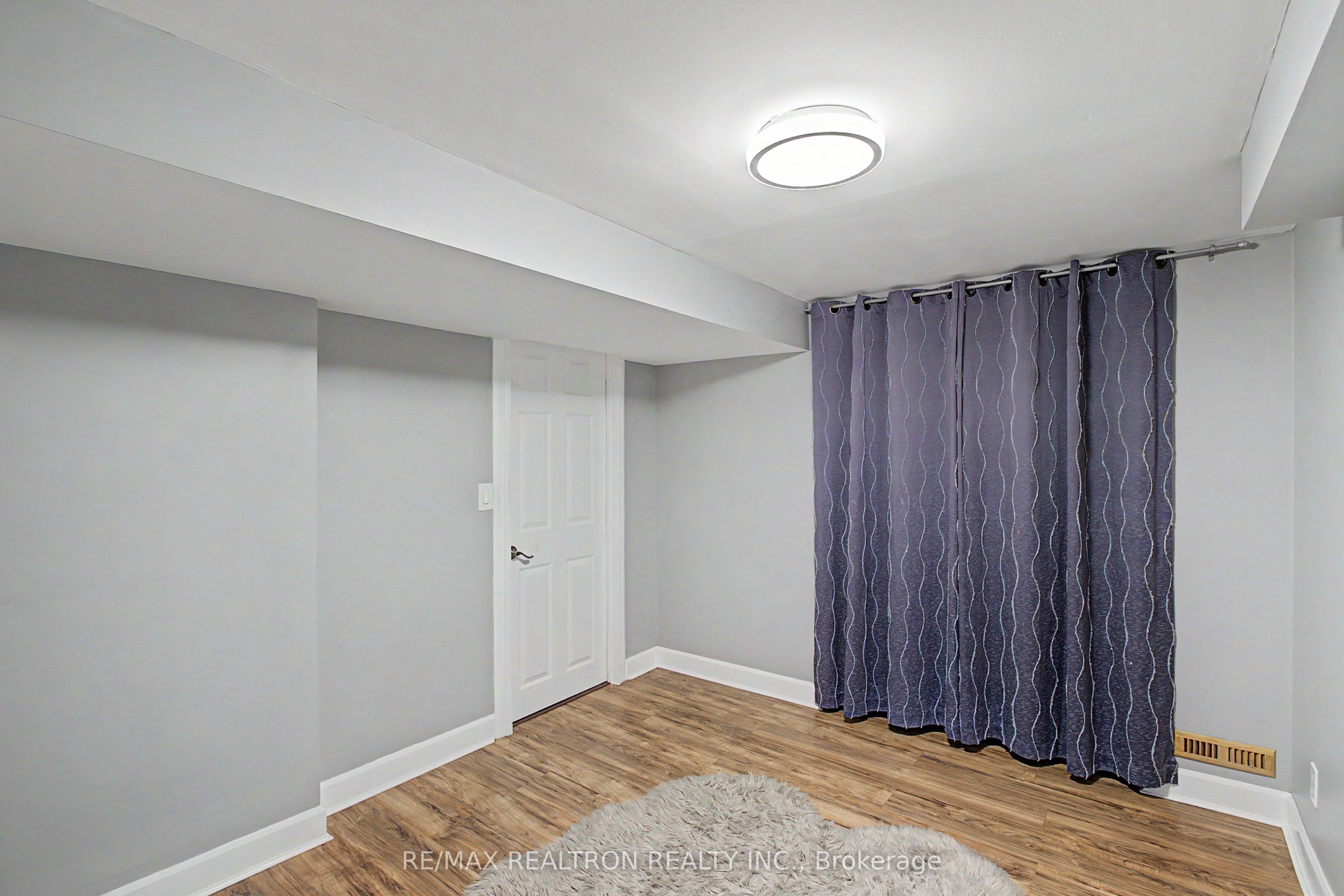 6 Turnbull Road Property Photo 5