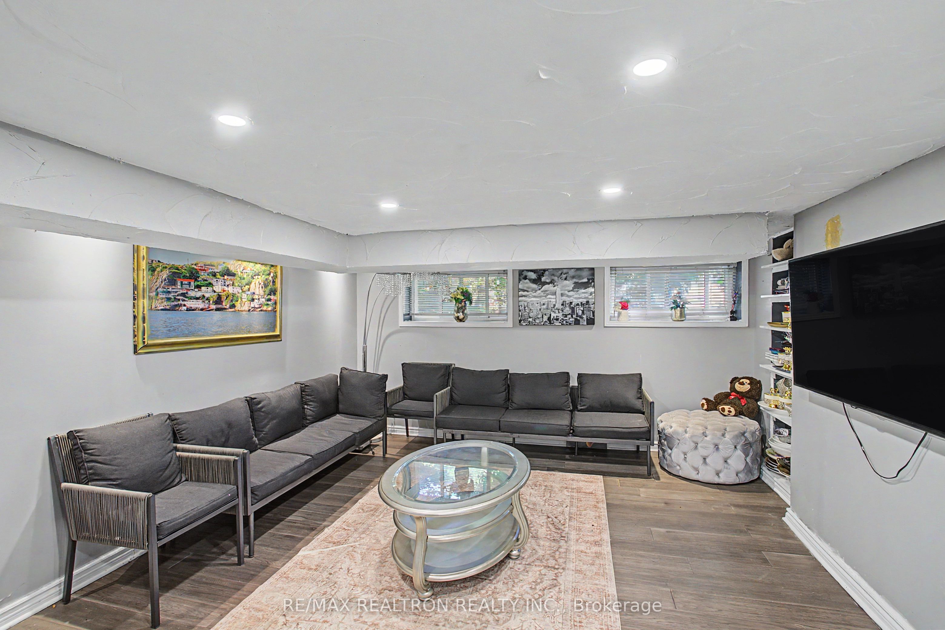 6 Turnbull Road Property Photo 9