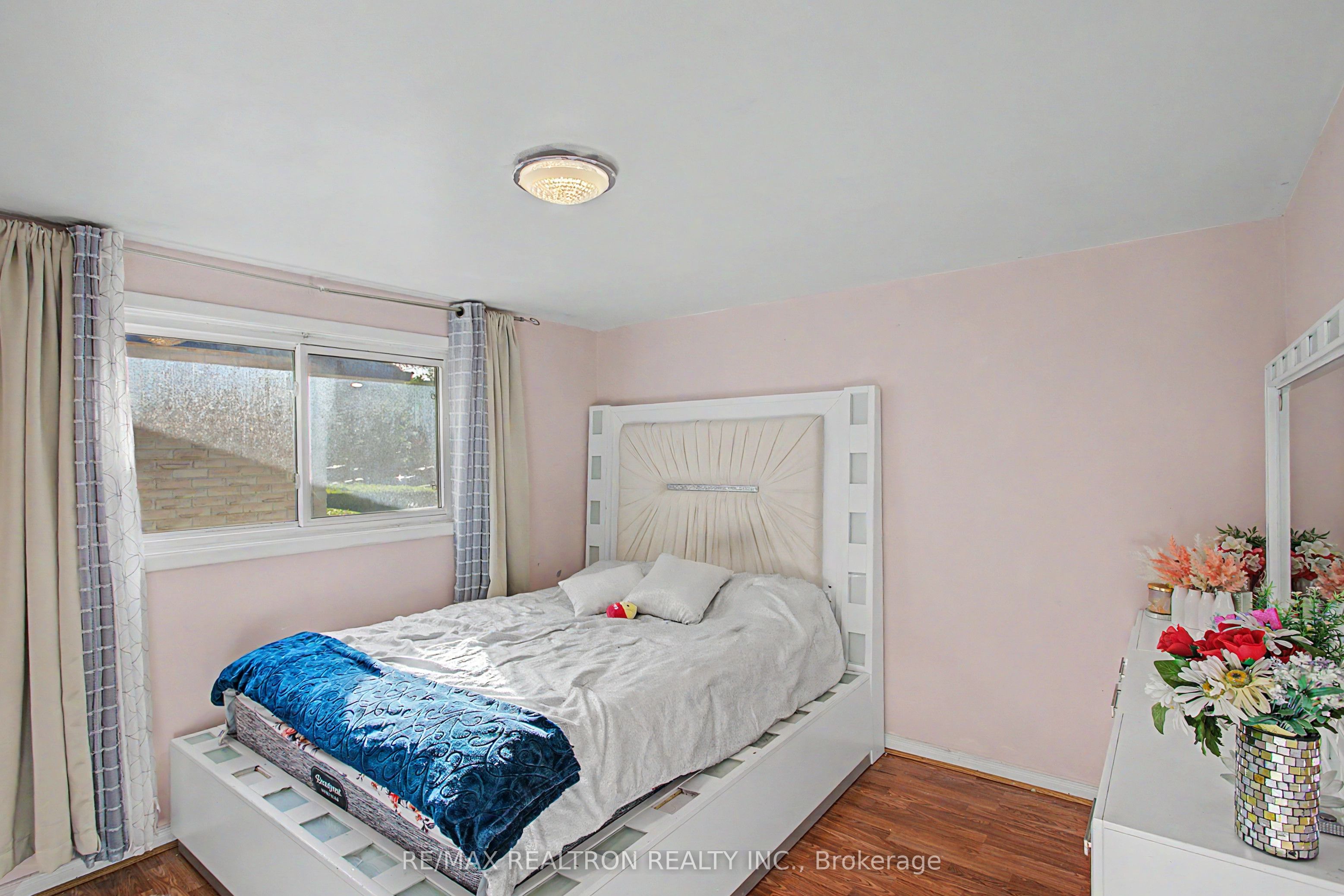 6 Turnbull Road Property Photo 12