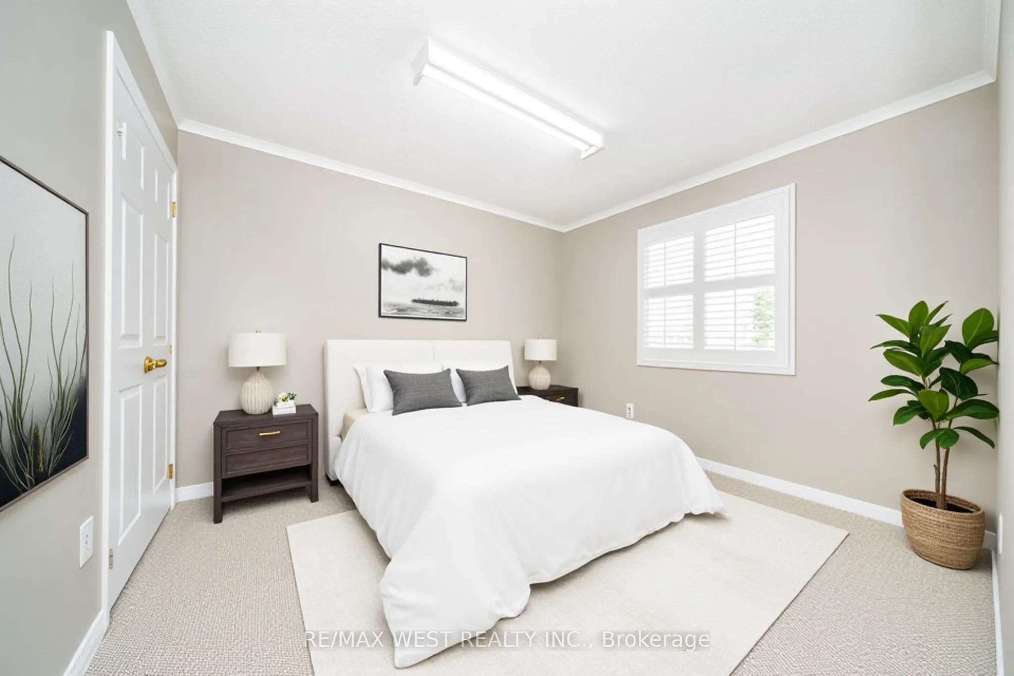 6 Hawkins Crescent Property Photo 10