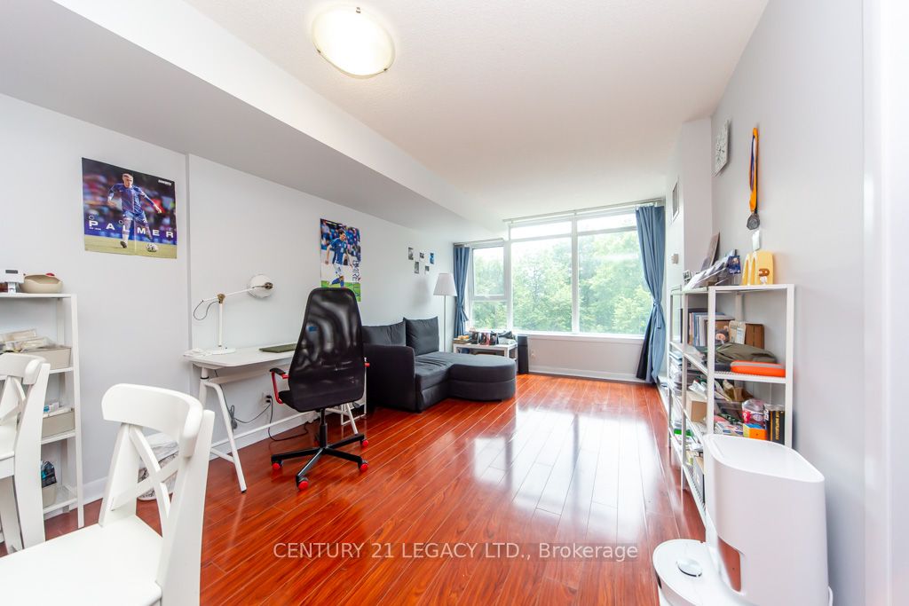 190 Borough Drive 507 Property Photo 10
