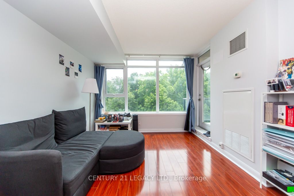 190 Borough Drive 507 Property Photo 13