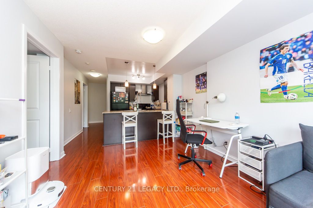 190 Borough Drive 507 Property Photo 15