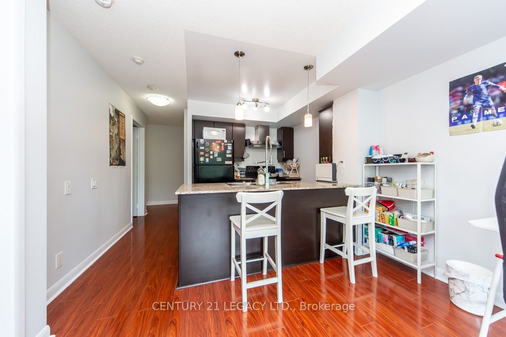 190 Borough Drive 507 Property Photo 17