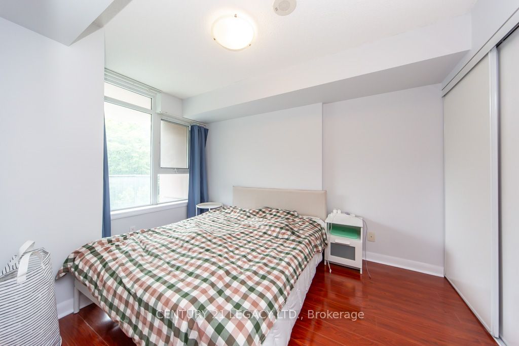 190 Borough Drive 507 Property Photo 23