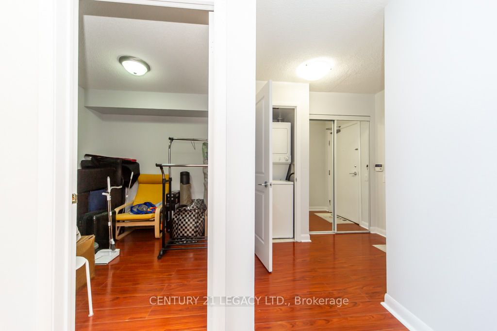 190 Borough Drive 507 Property Photo 28