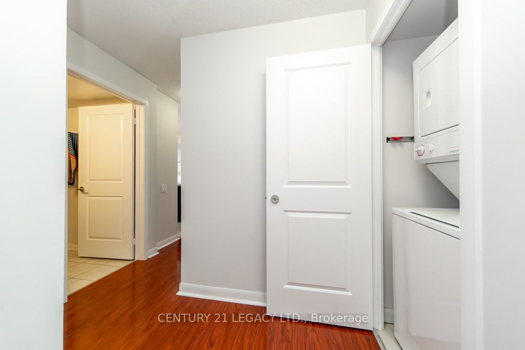 190 Borough Drive 507 Property Photo 33
