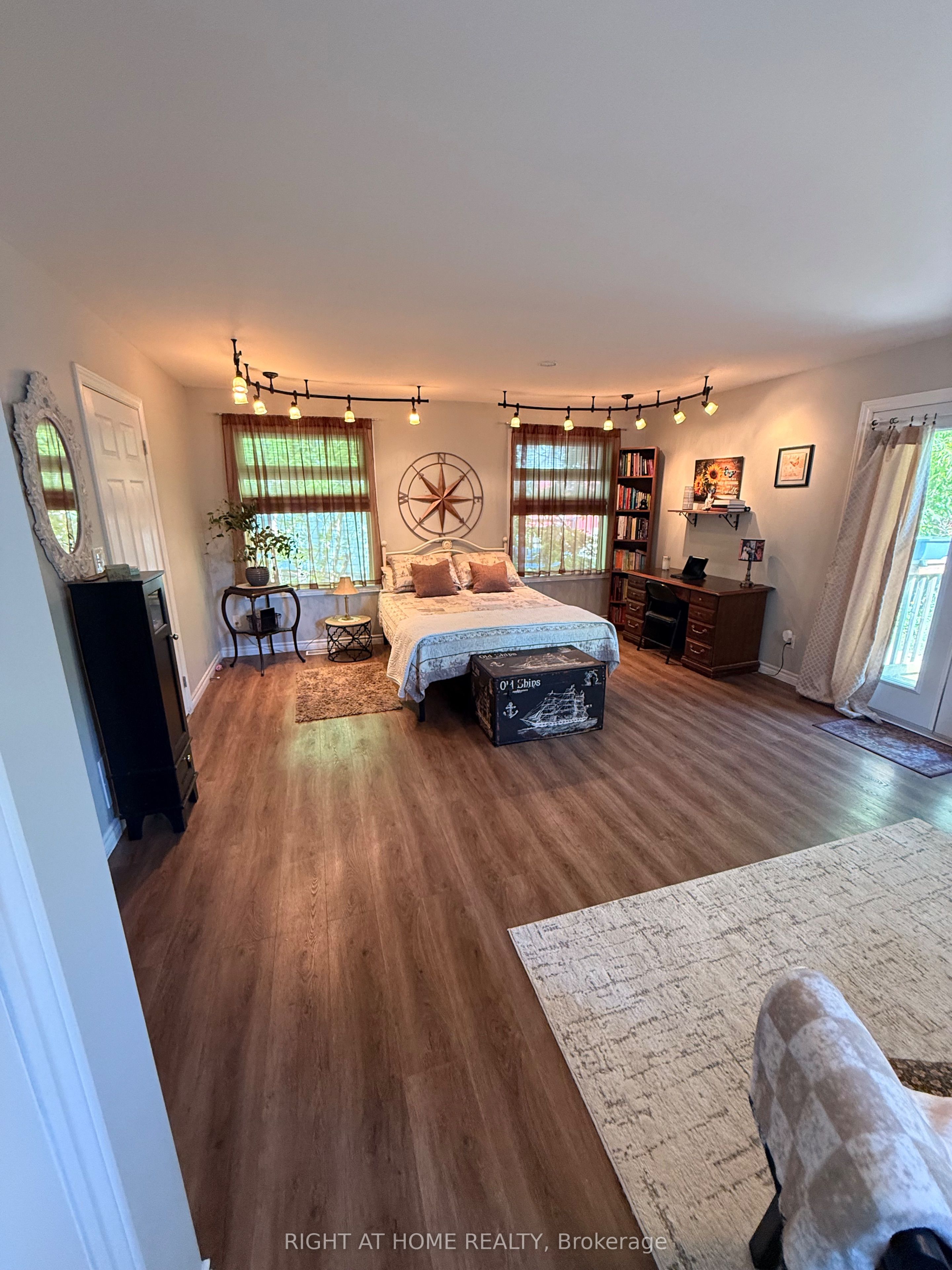 154 Admiral Road Property Photo 17