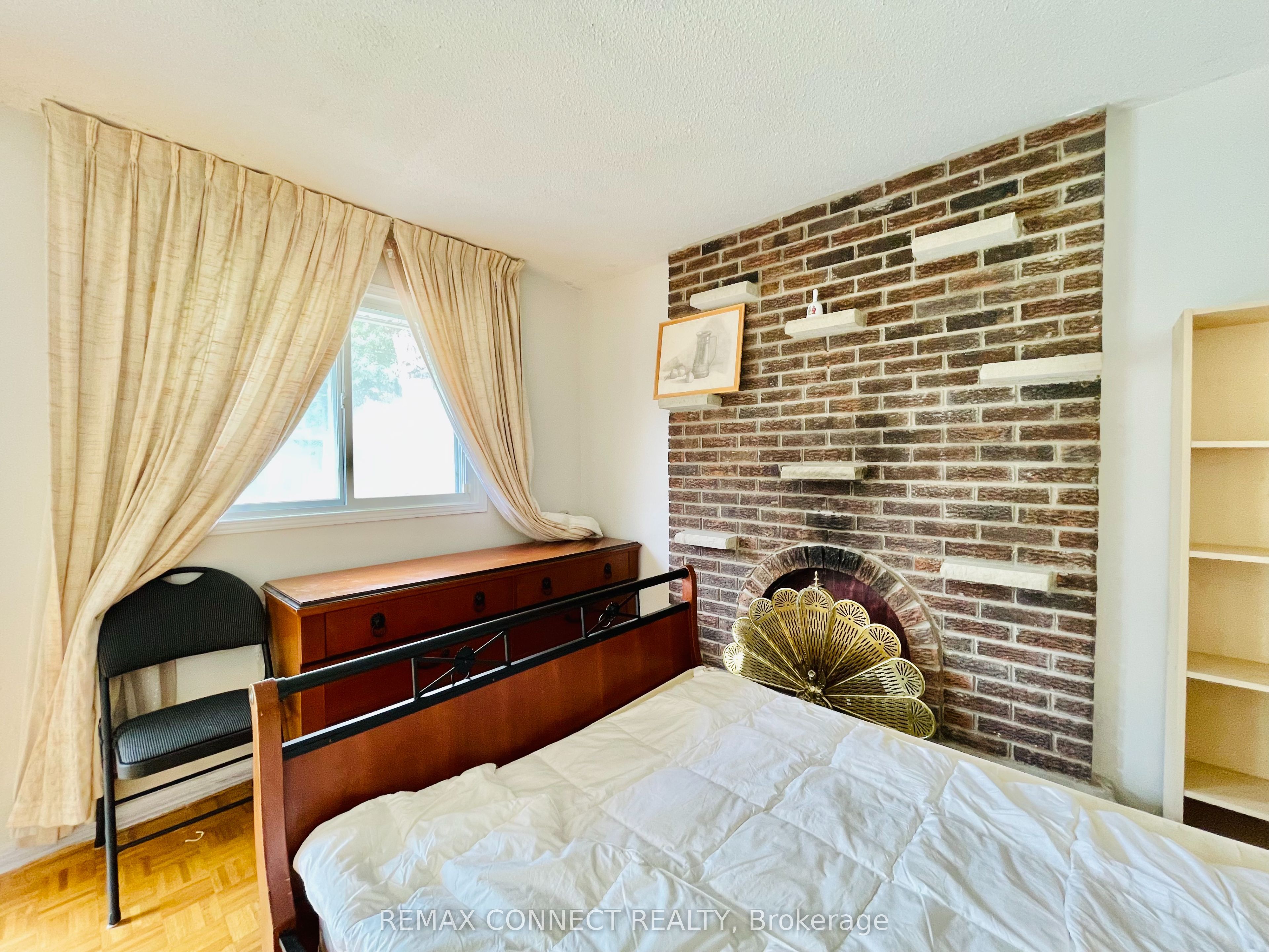 99 Bushmills Square Ground Floor Studio Property Photo 9