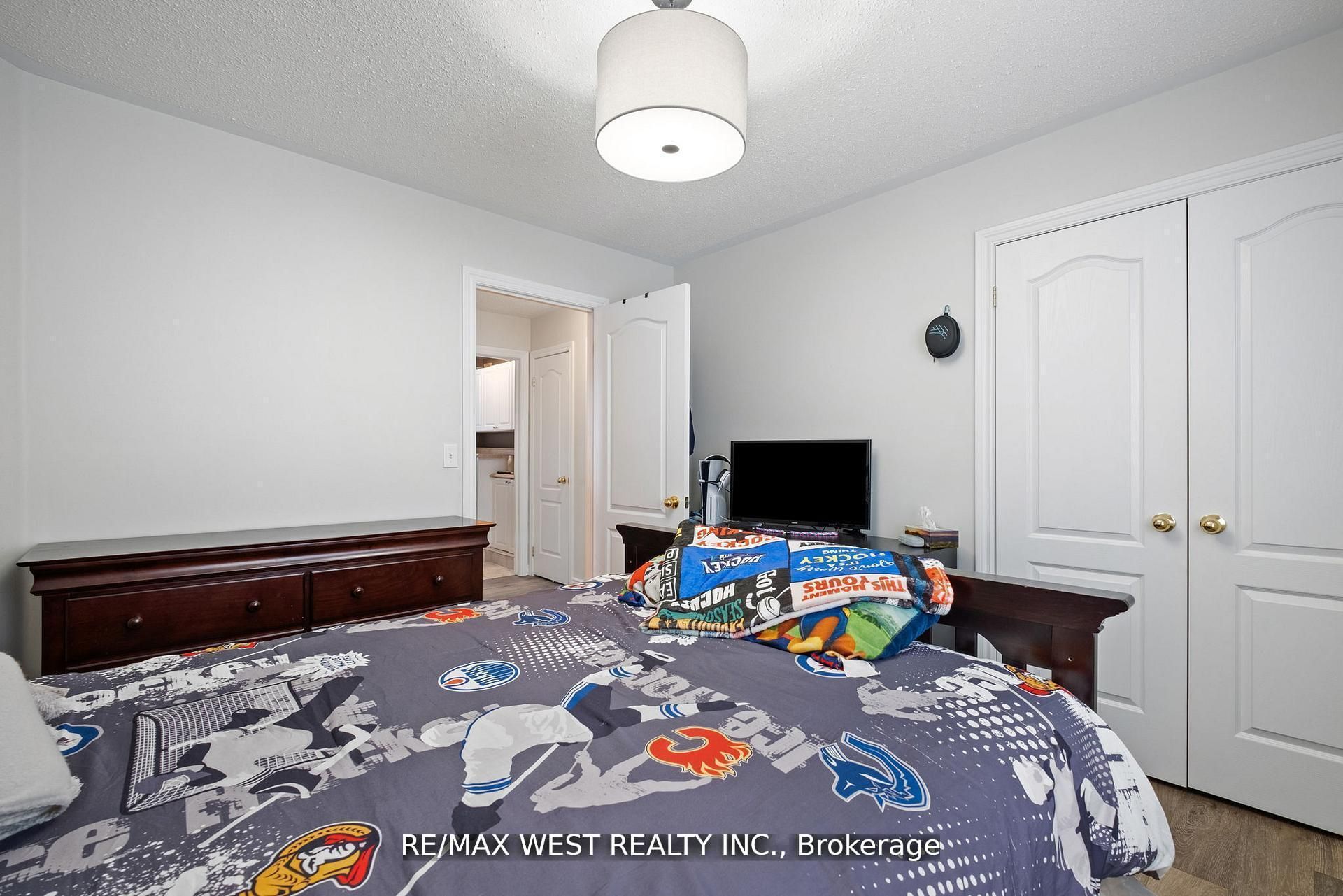 31 Buxton Lane Property Photo 28