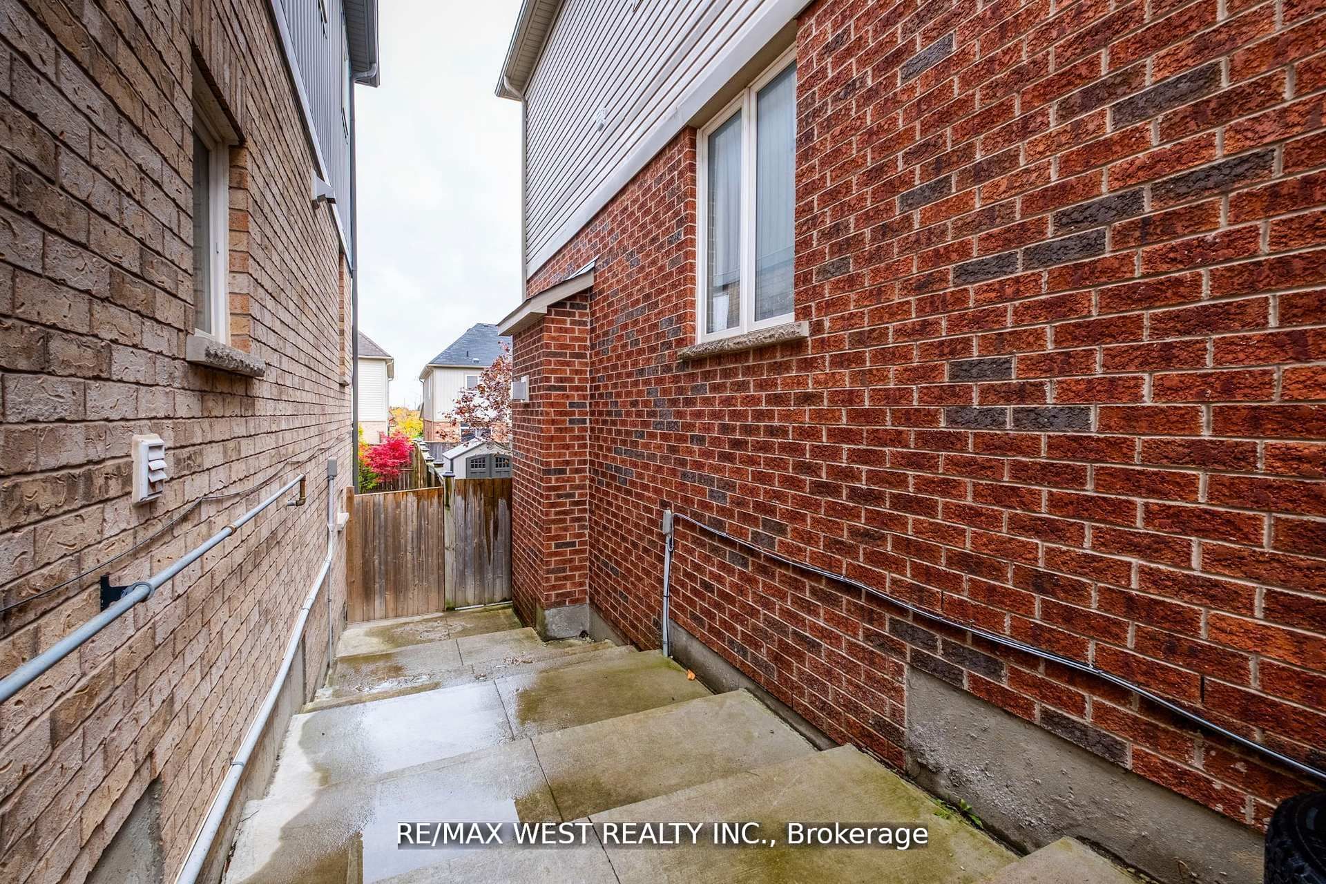 31 Buxton Lane Property Photo 40