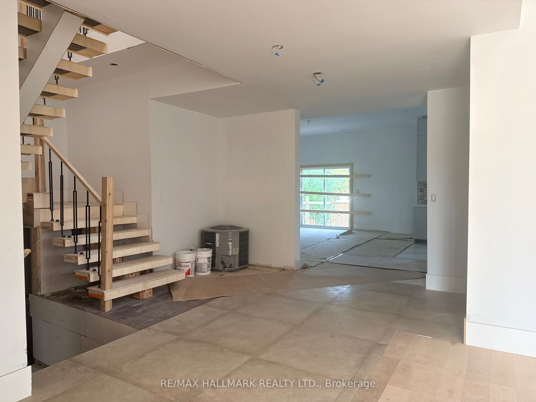 783 Midland Avenue Property Photo 5