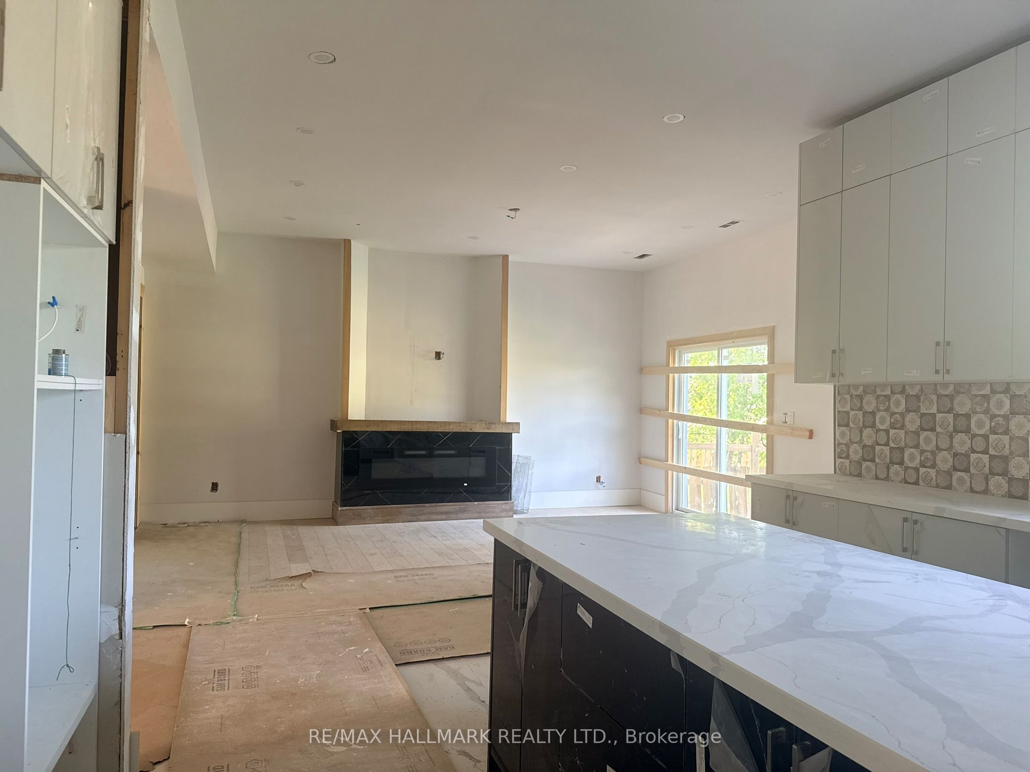 783 Midland Avenue Property Photo 8