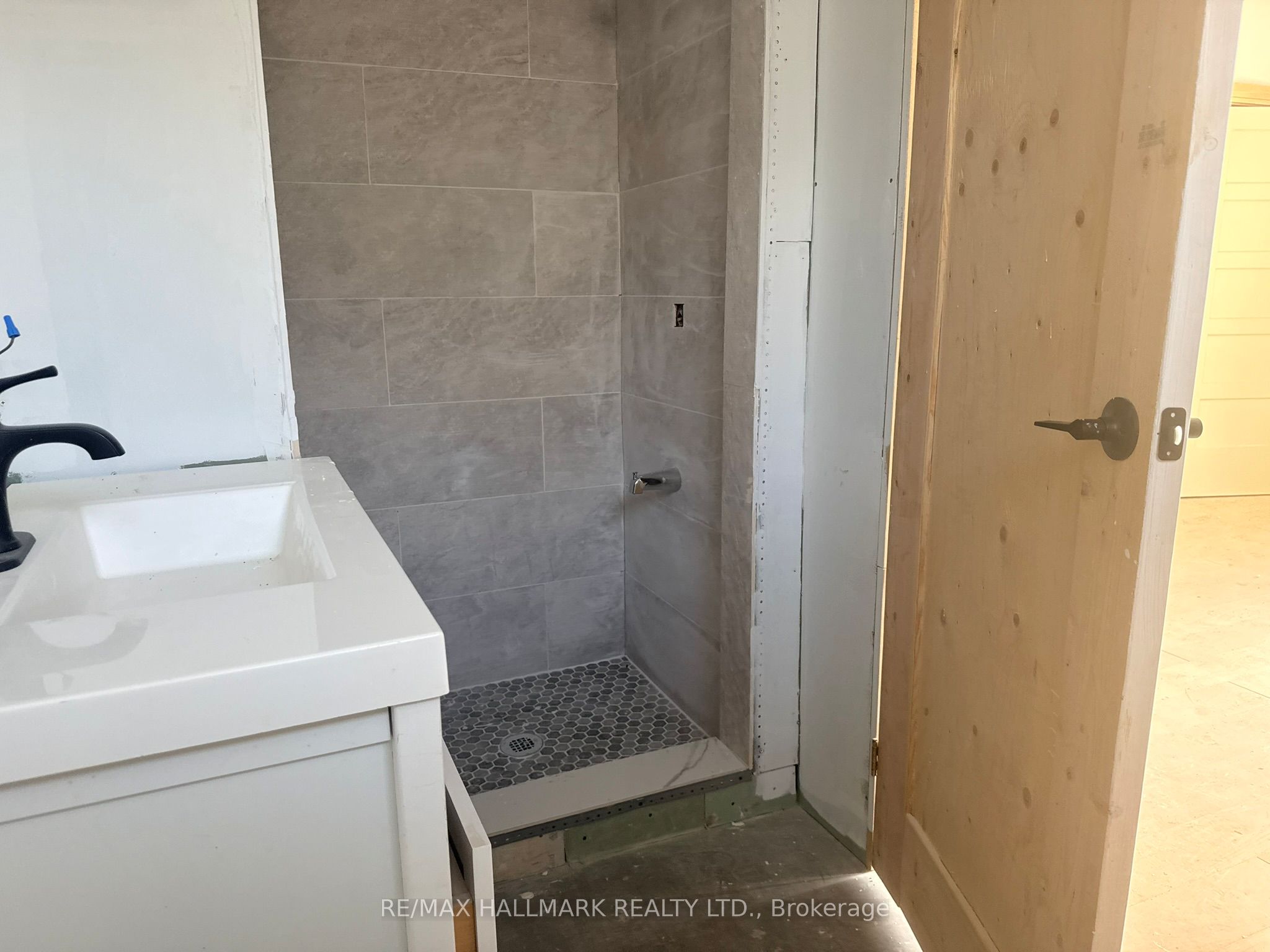 783 Midland Avenue Property Photo 26