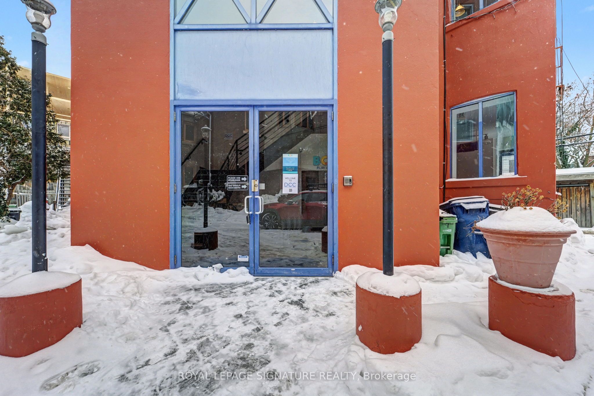 259 Danforth Avenue Office D Property Photo 3