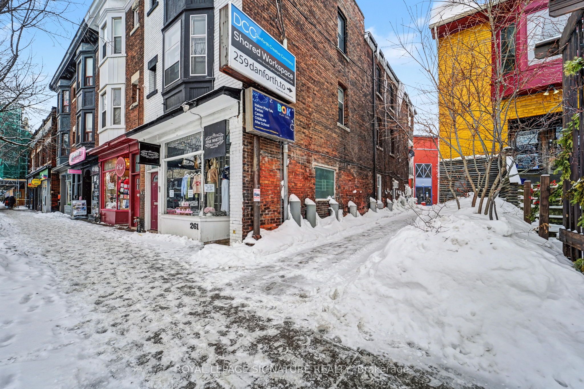 259 Danforth Avenue Office D Property Photo 4