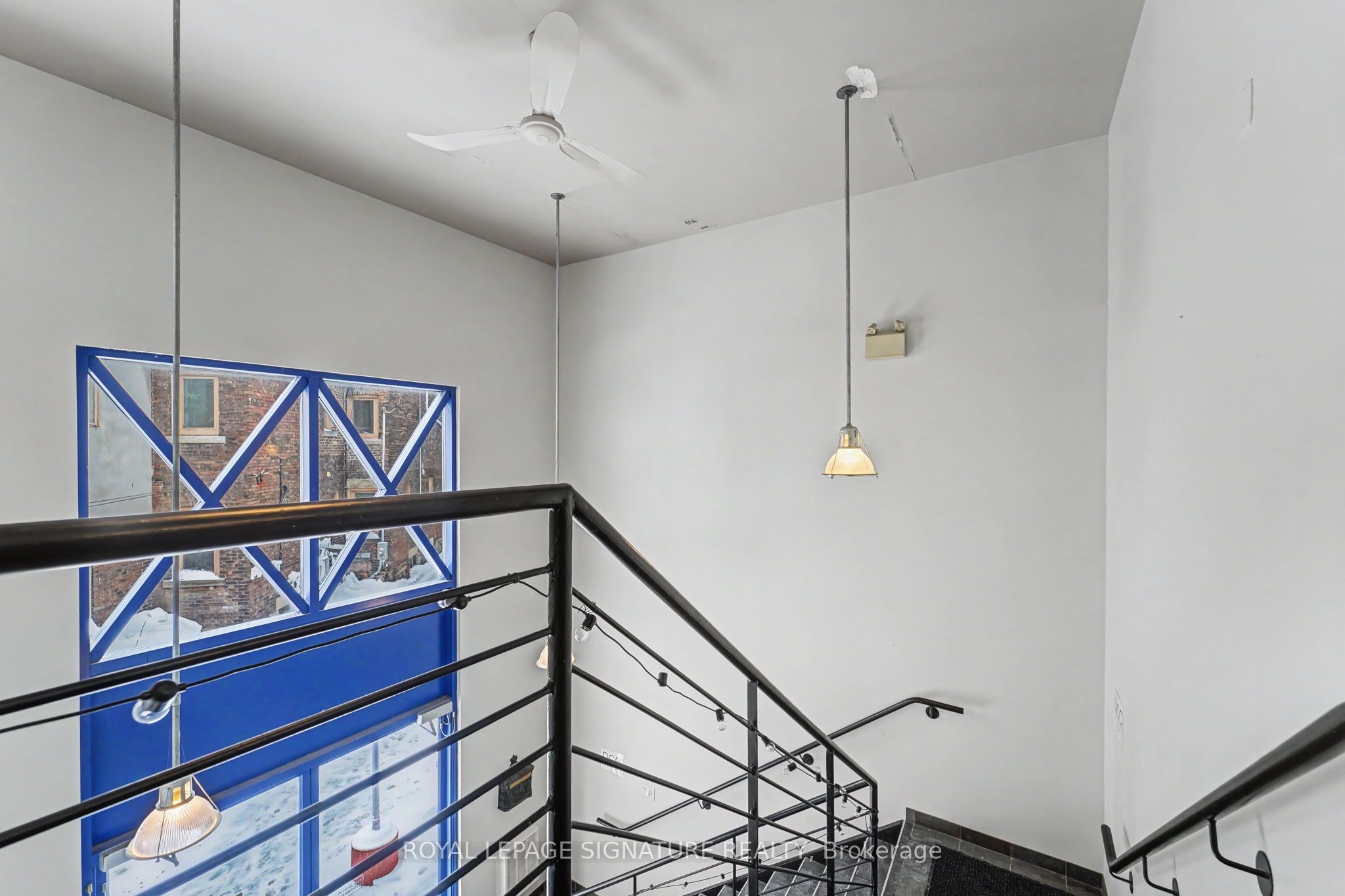 259 Danforth Avenue Office D Property Photo 7