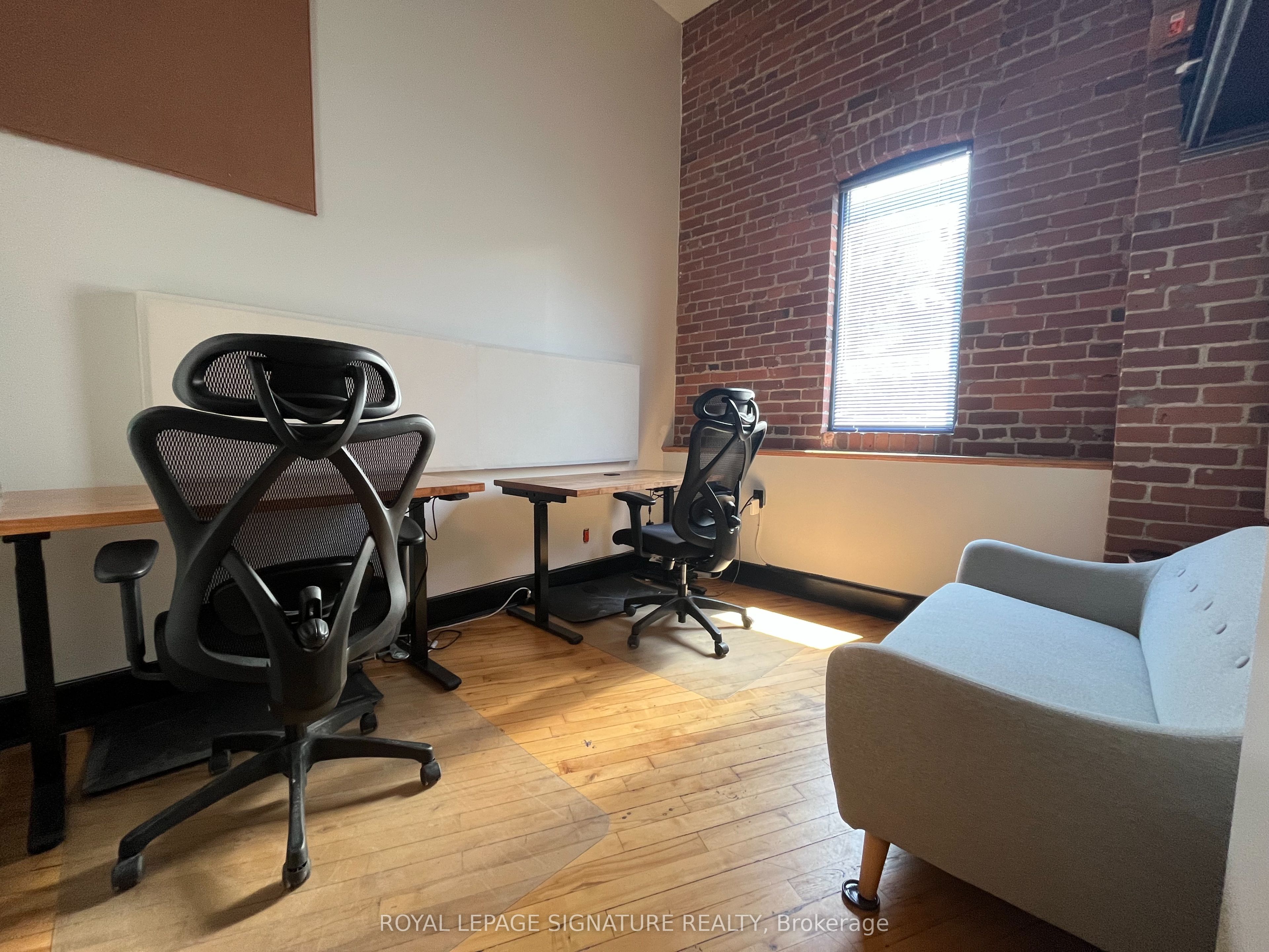 259 Danforth Avenue Office D Property Photo 10
