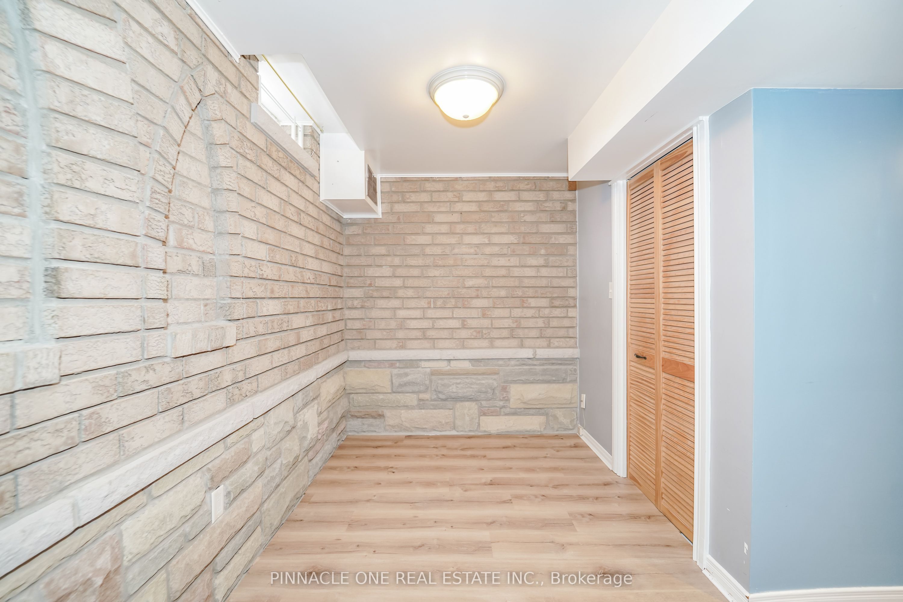 75 Dadson Drive Property Photo 37
