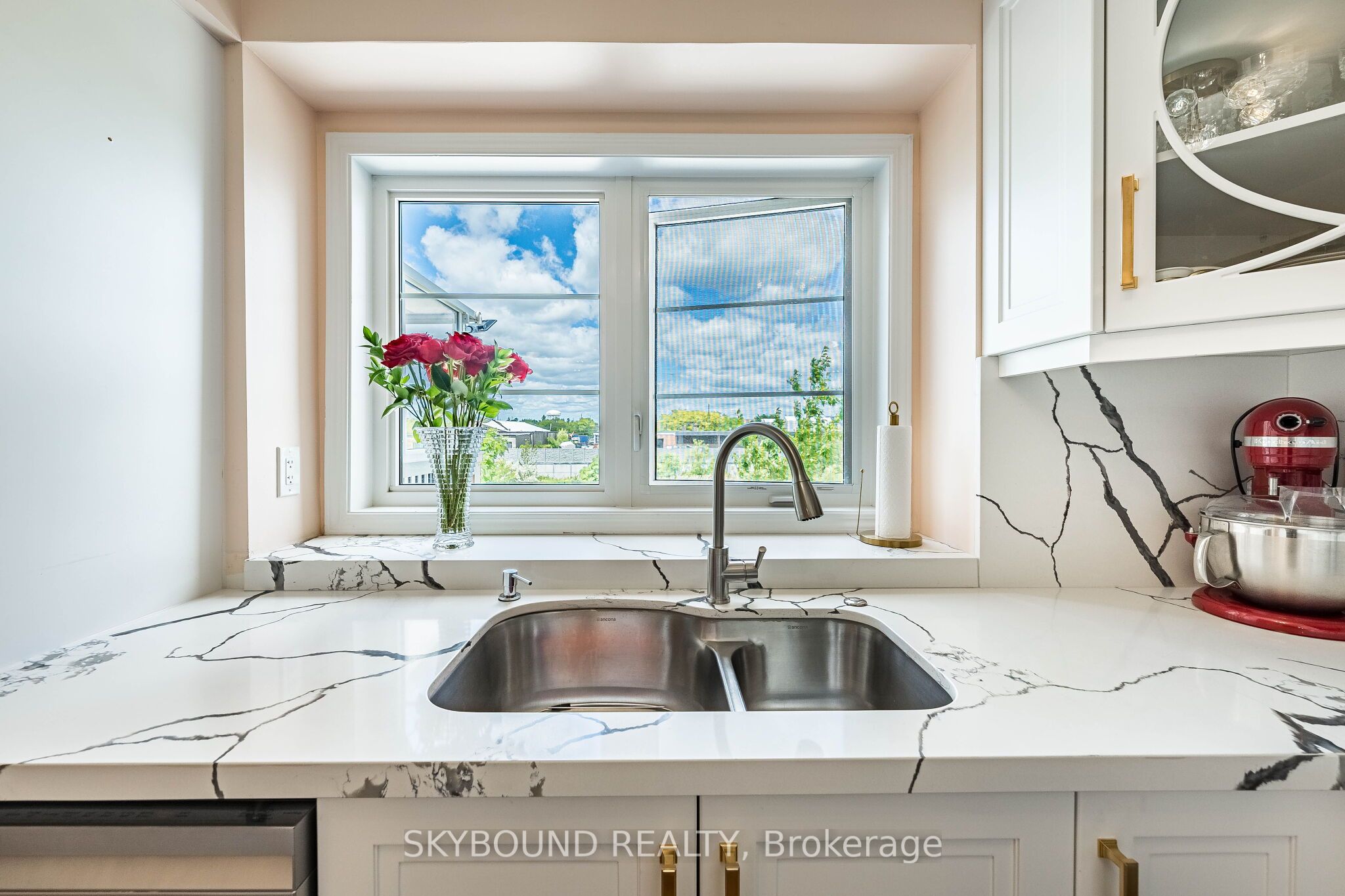 77 Cleanside Road Property Photo 22
