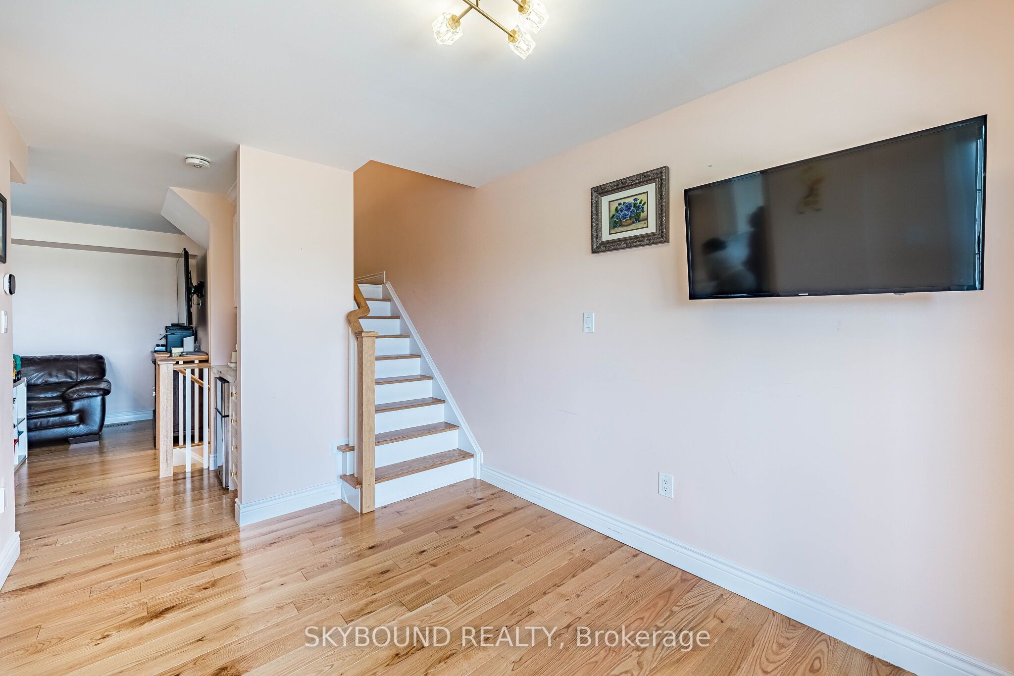 77 Cleanside Road Property Photo 27