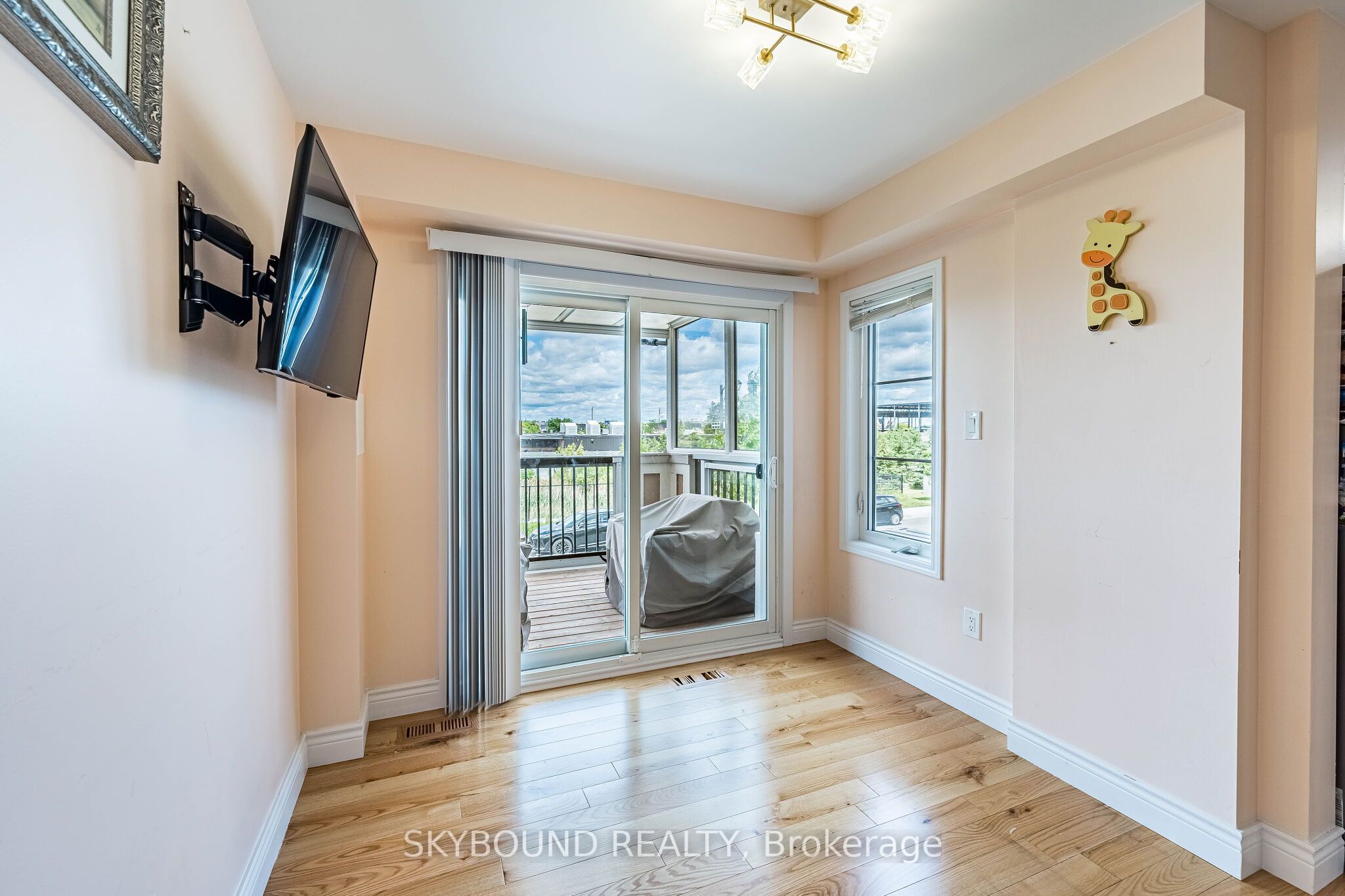 77 Cleanside Road Property Photo 28