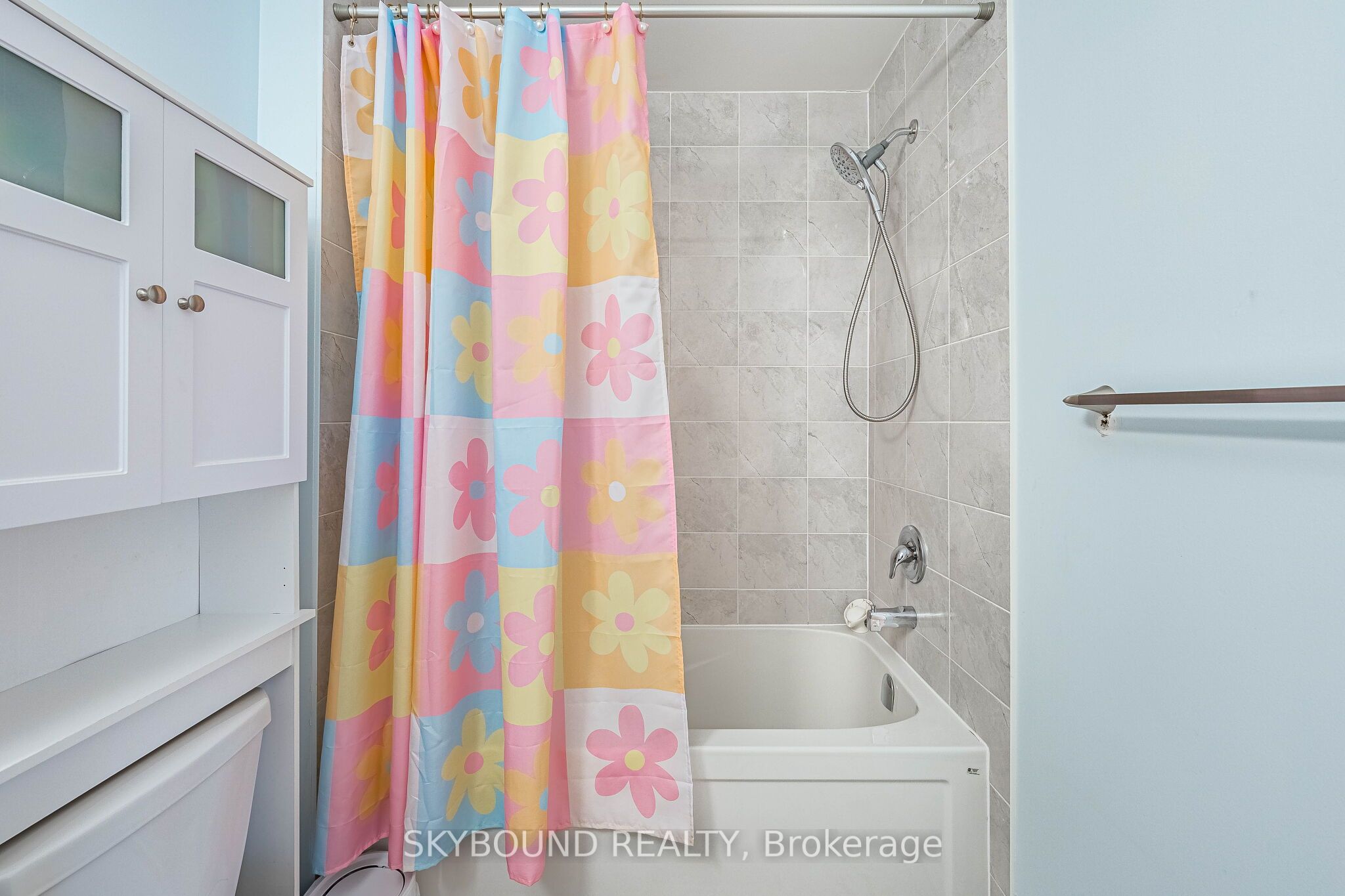 77 Cleanside Road Property Photo 42