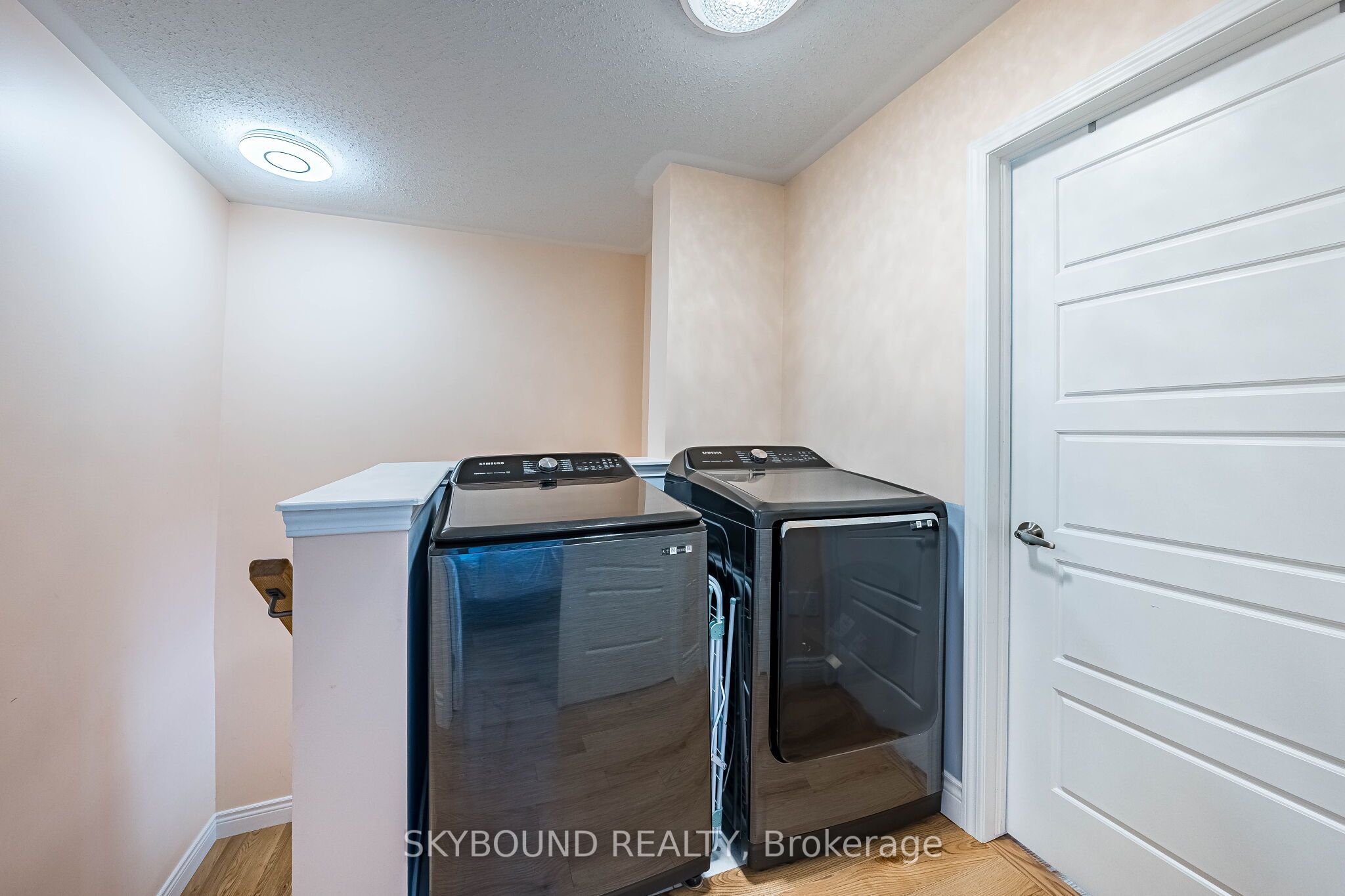 77 Cleanside Road Property Photo 45