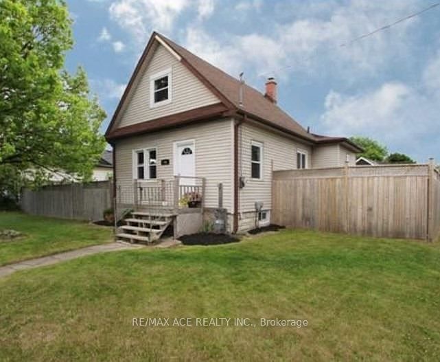 794 Ritson Road S Property Photo 1