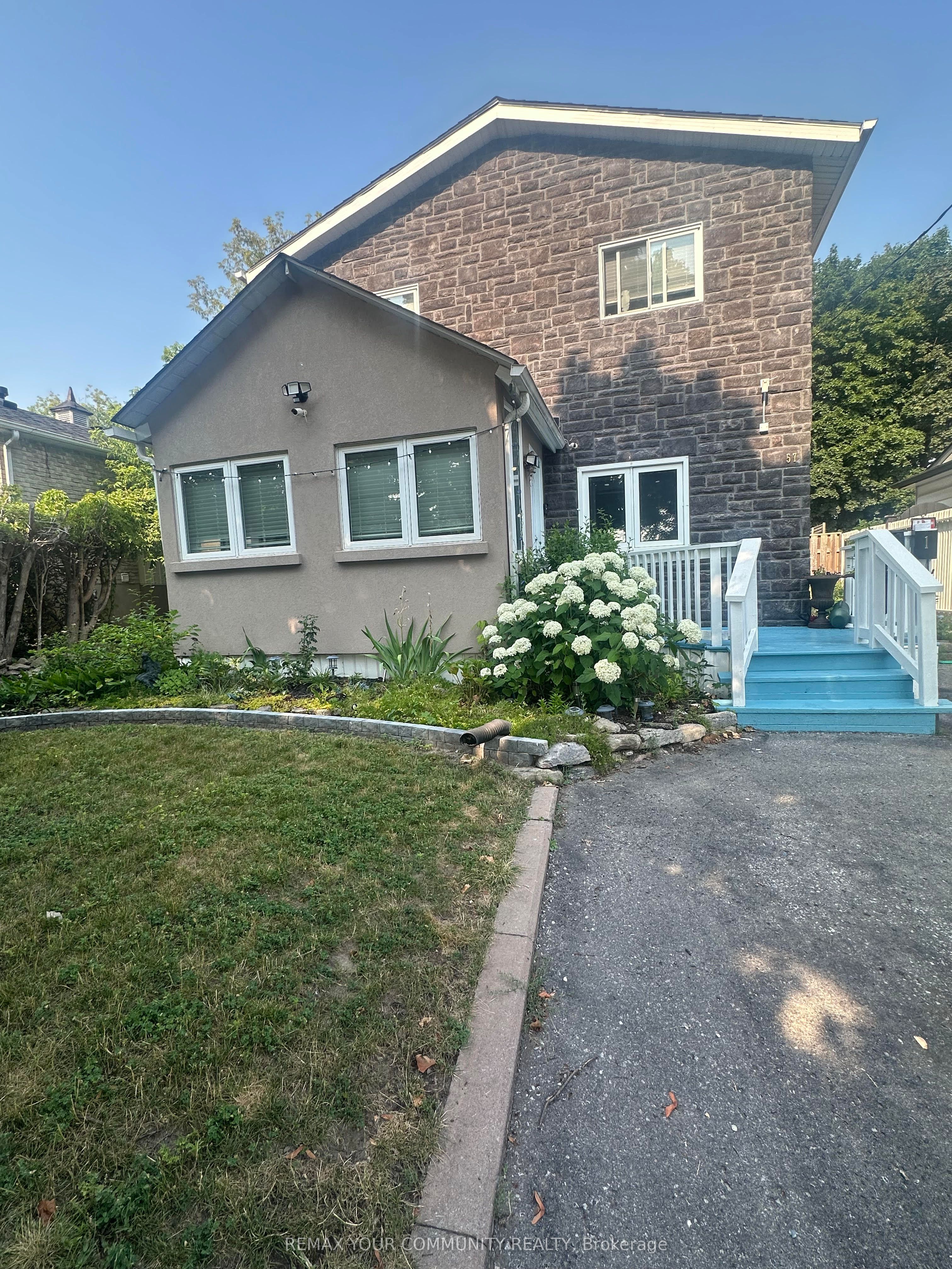 57 Fernhill Boulevard Property Photo 1