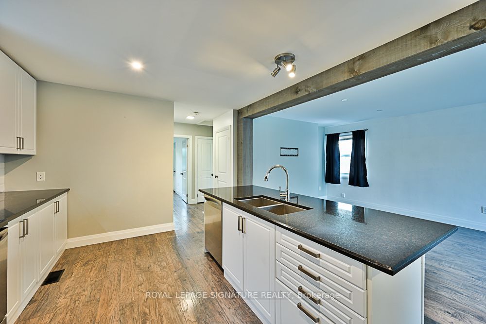 102 Central Park Boulevard N Property Photo 12