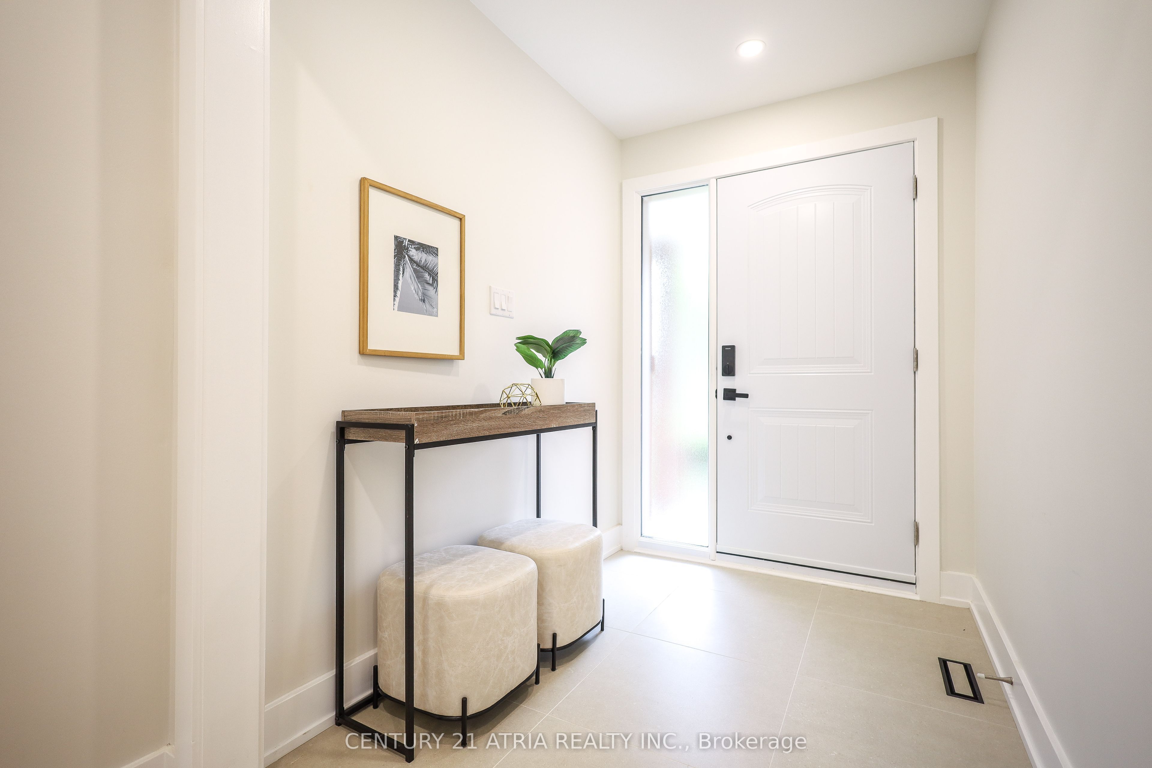 34 Raynes Crescent Property Photo 3