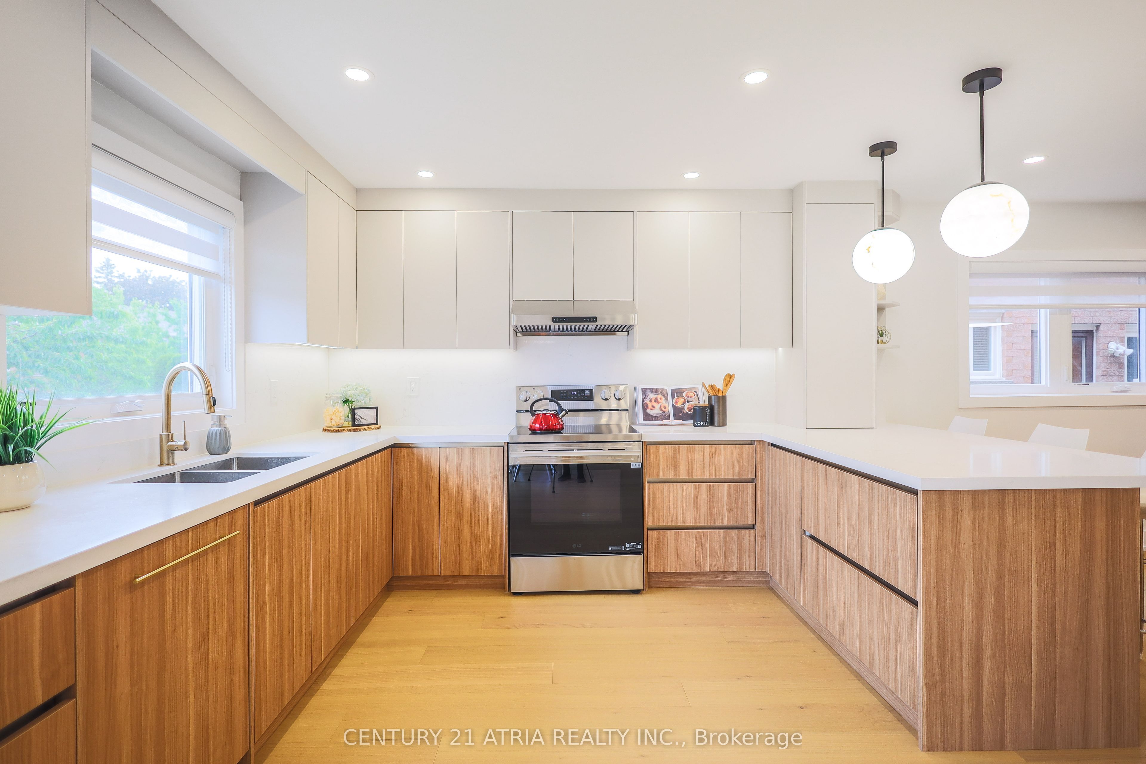 34 Raynes Crescent Property Photo 16
